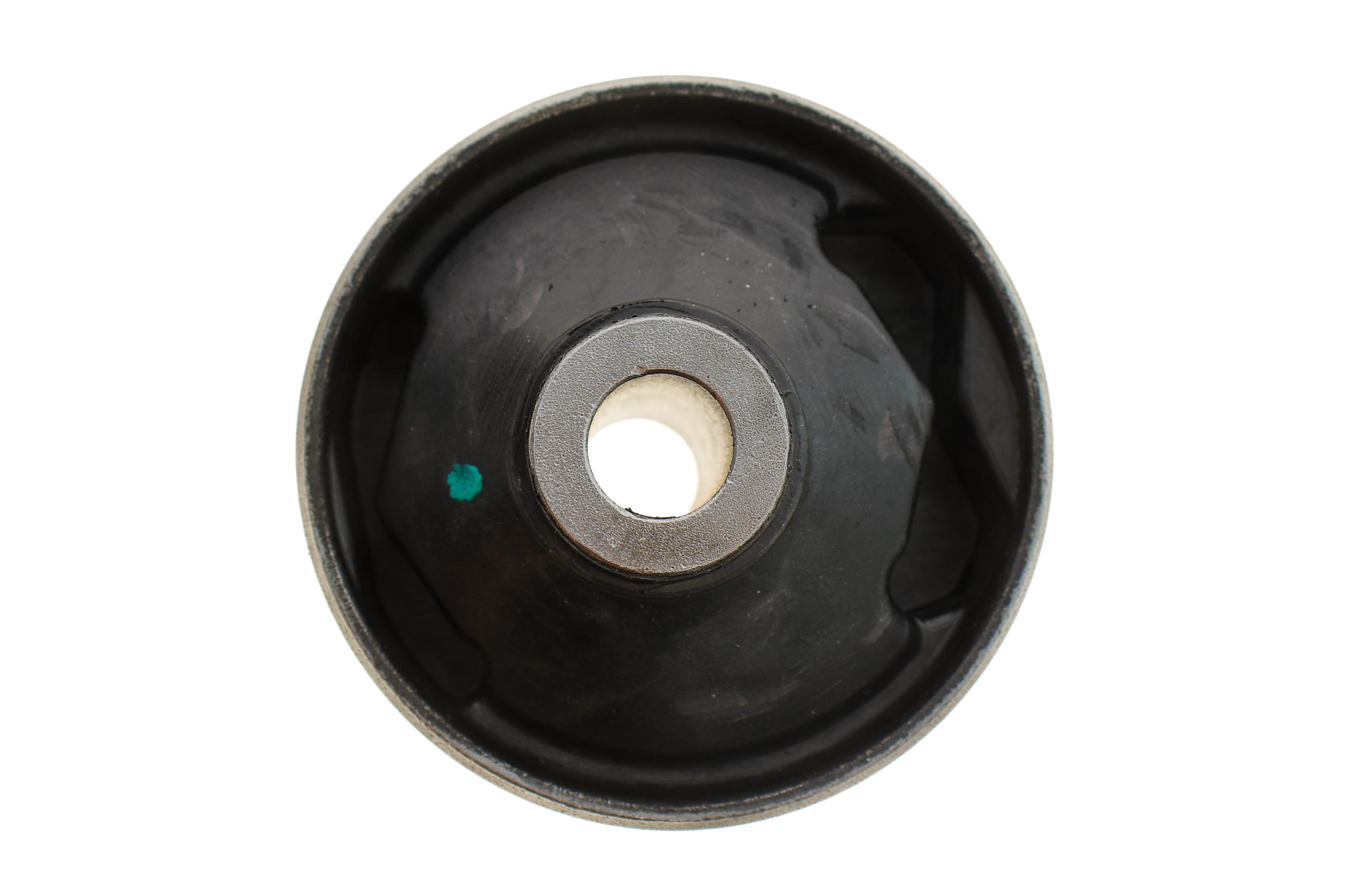 Сайлентблок опори диференціалу Suzuki Grand Vitara II 1.6-3.2 05-