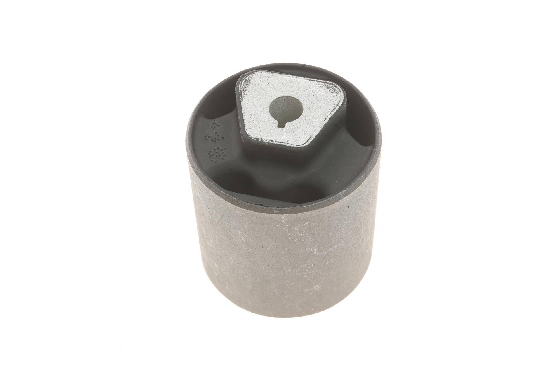 Сайлентблок важеля (переднього/знизу) BMW X5 (E70/F15/F85)/X6 (E71/E72/F16/F86) 06-19