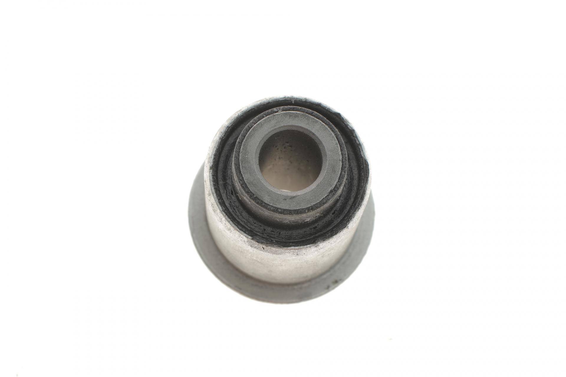 Сайлентблок важеля (переднього/знизу/спереду) Nissan X-Trail 01-13