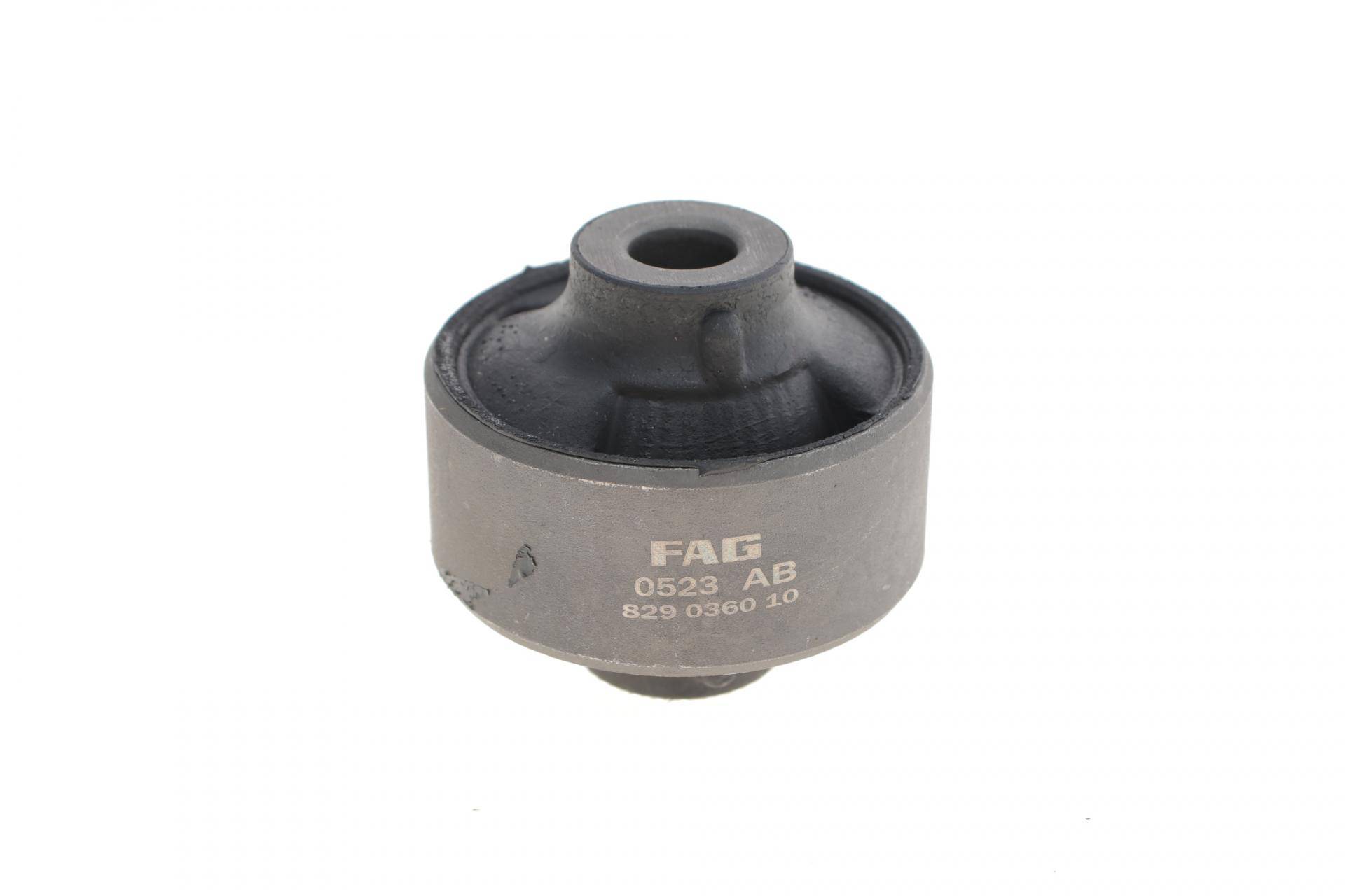 Сайлентблок важеля (переднього/знизу/ззаду) Nissan Qashqai/ X-Trail/Renault Koleos 07-