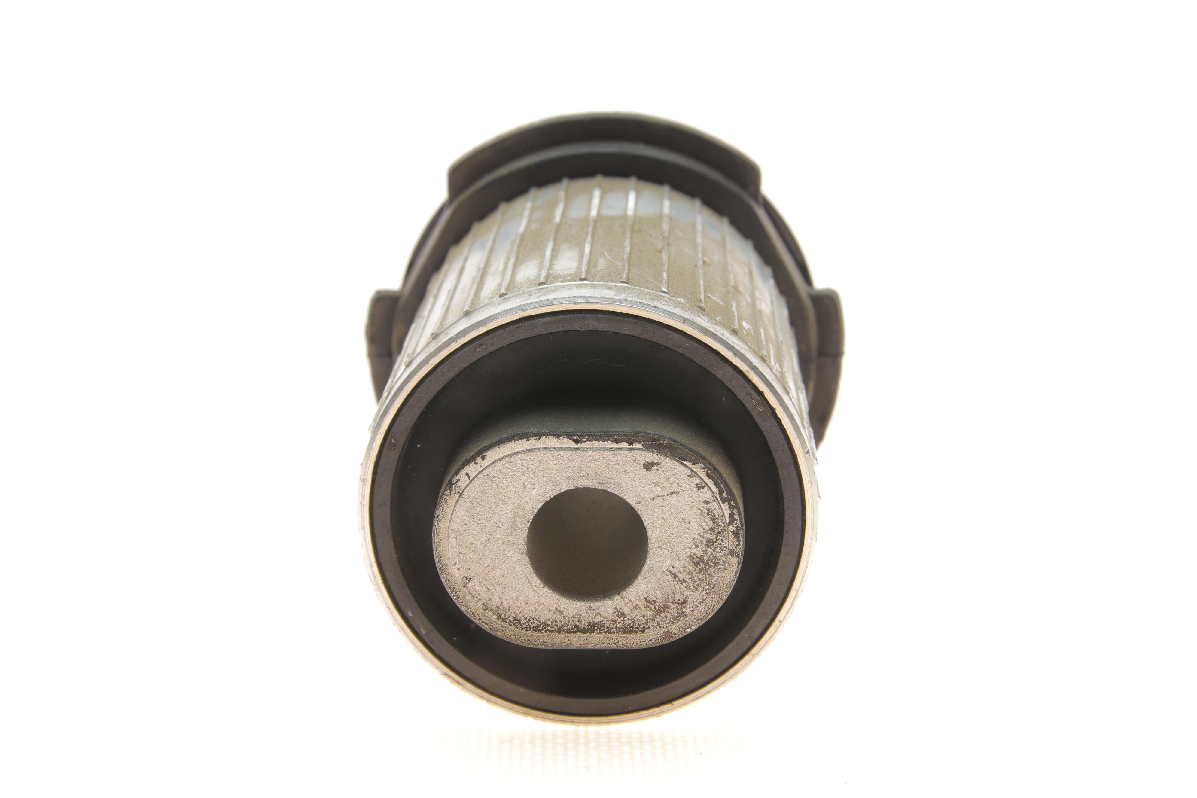 Сайлентблок важеля (переднього/знизу) MB E-class (W211/W220) 95-09