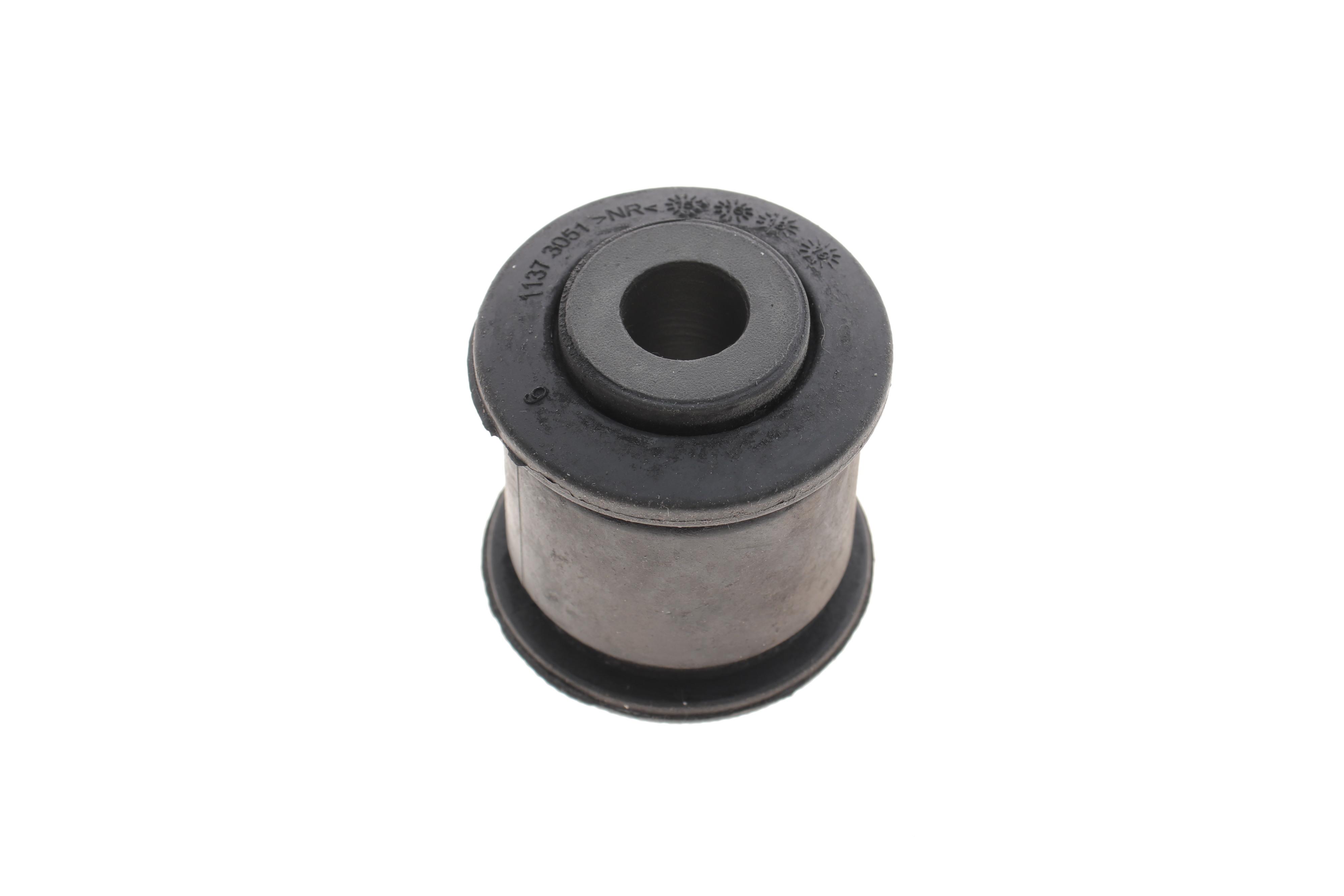 Сайлентблок важеля (переднього/спереду) Renault Master 10-