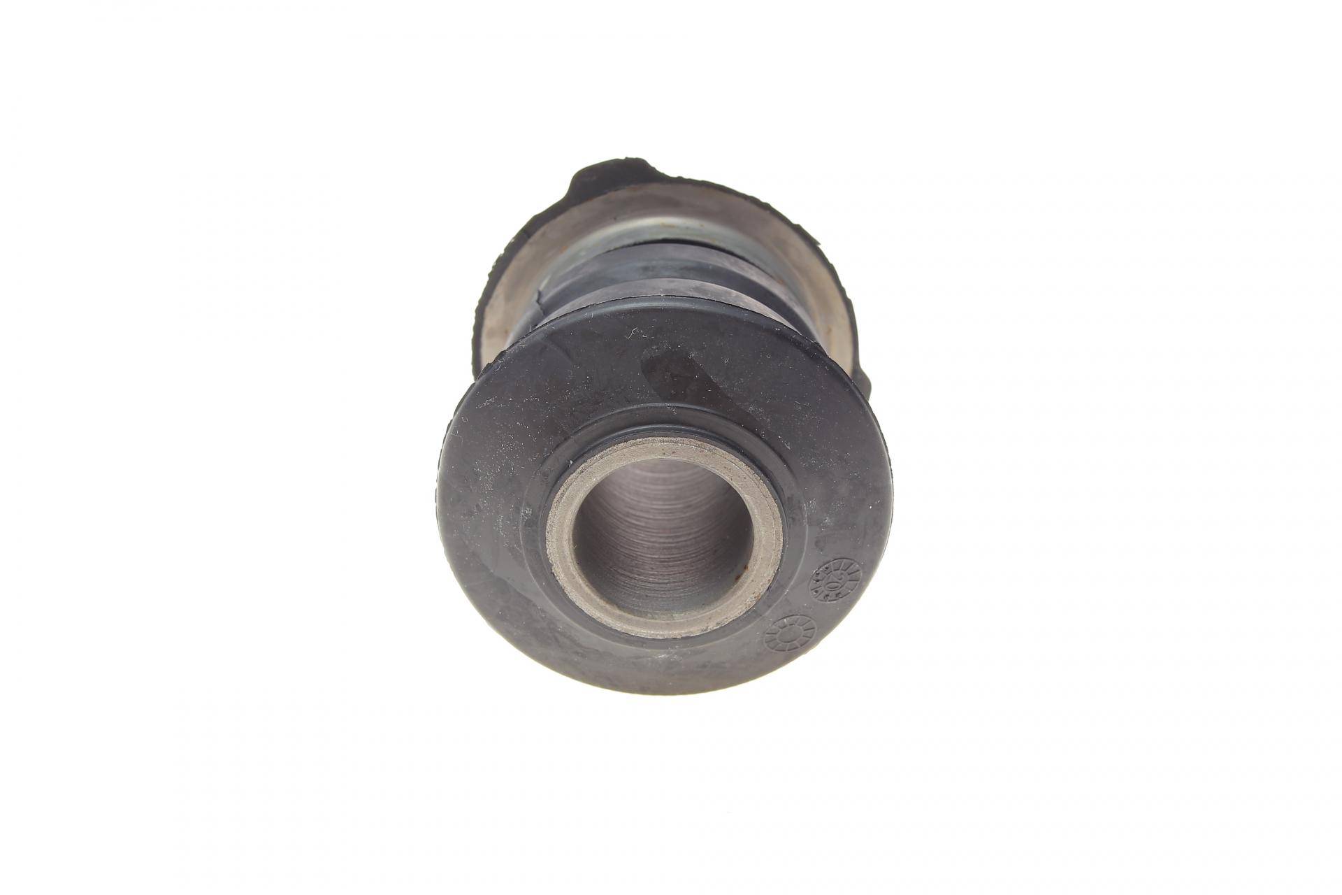 Сайлентблок важеля (переднього/зверху) Renault Master (без обой)