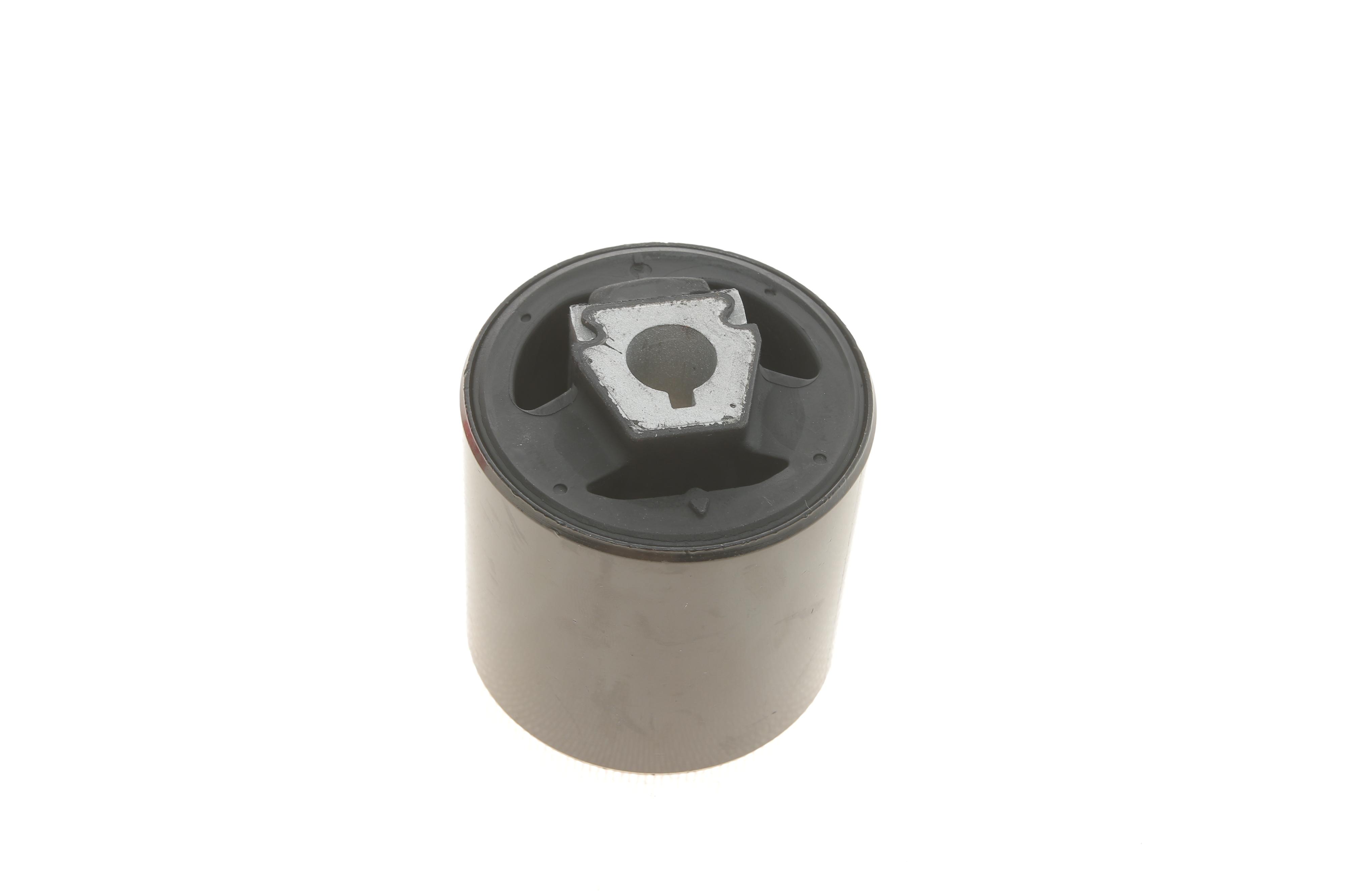 Сайлентблок важеля (переднього/знизу/спереду) BMW X5 (E53) 00-