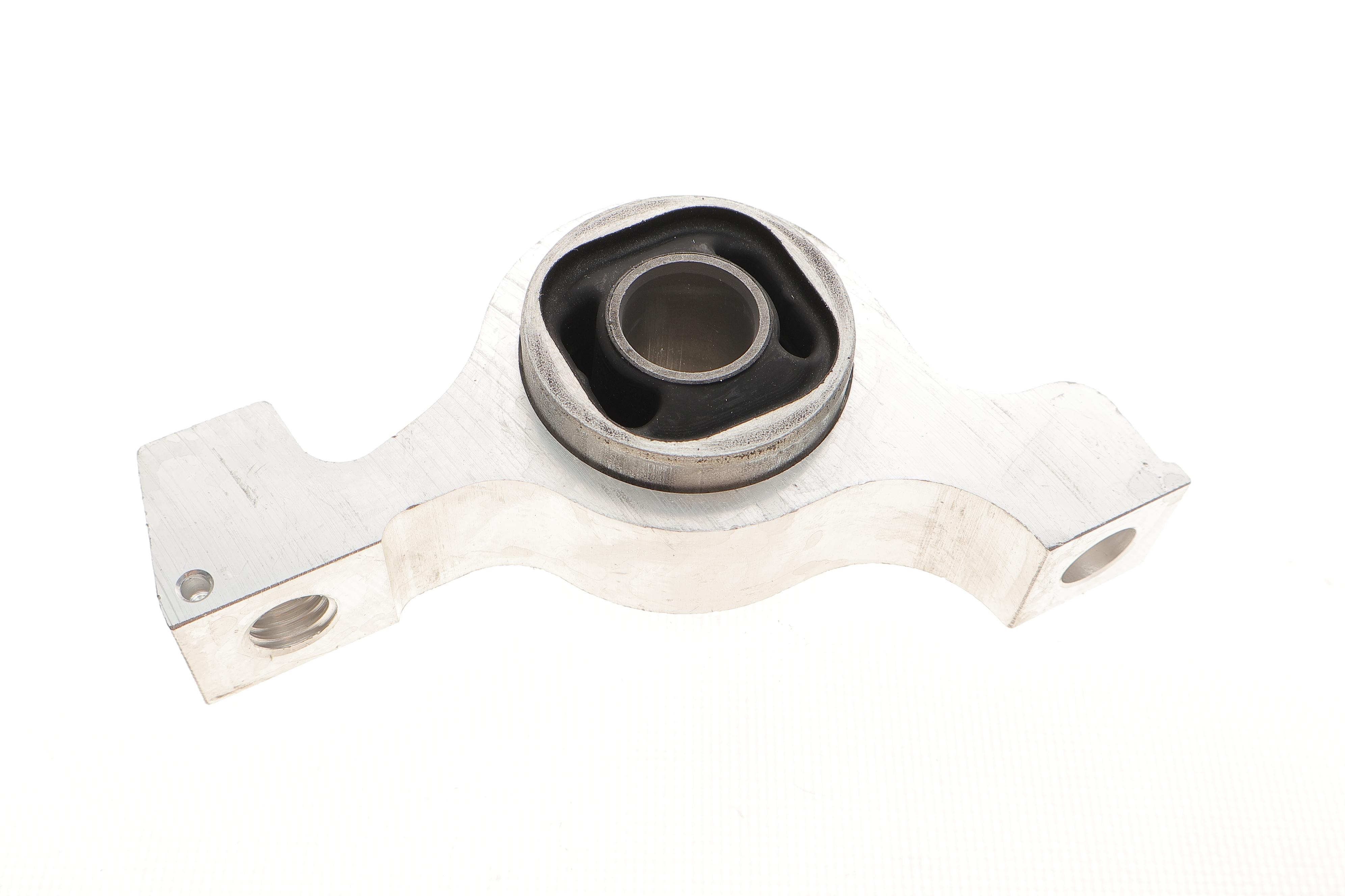 Сайлентблок важеля (переднього/знизу/ззаду) Citroen C5/C6 05-