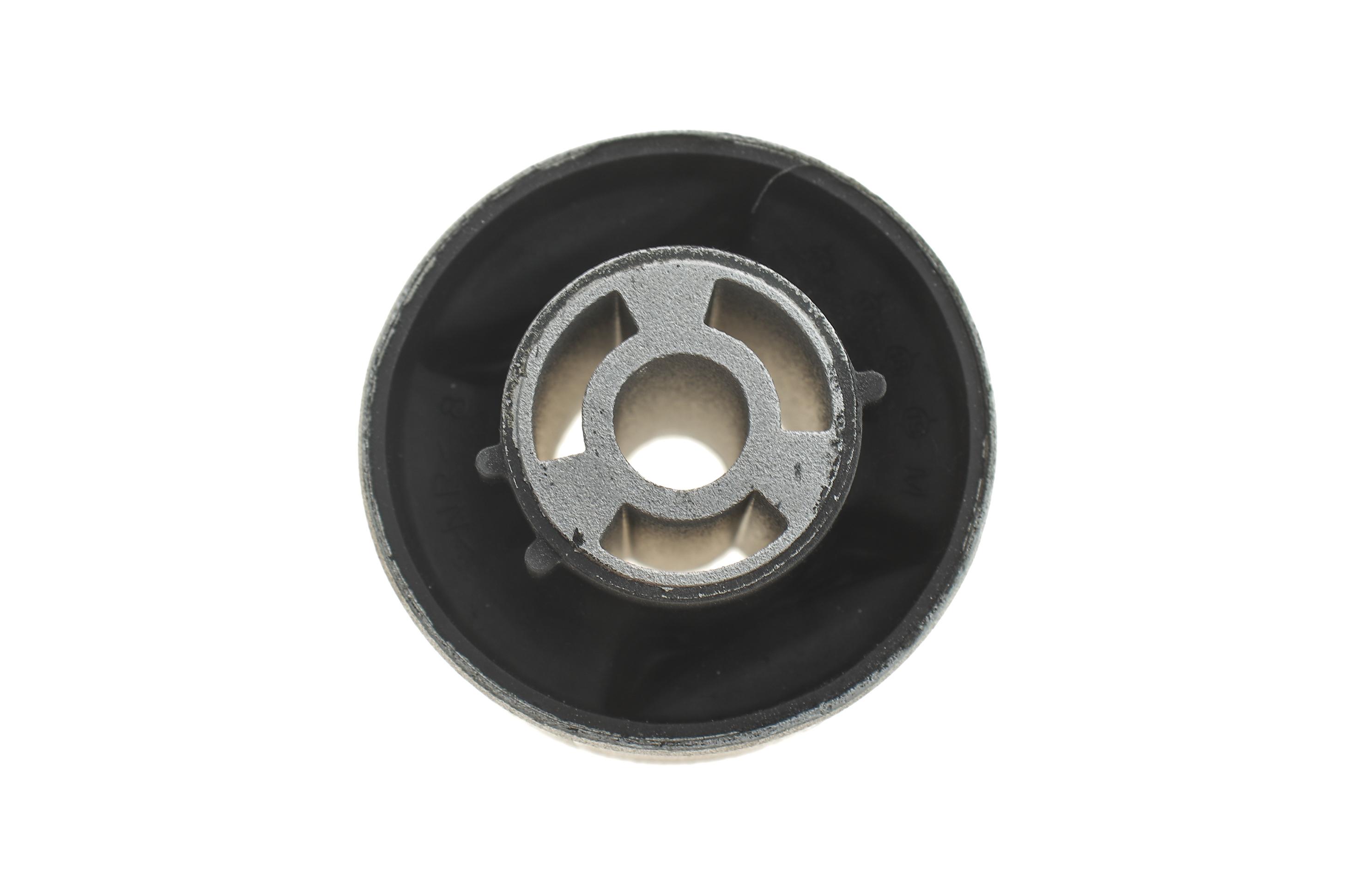 Сайлентблок важеля (заднього) Audi A3/Q3/Skoda Octavia/SuperB/VW Golf/Passat/Touran 03-