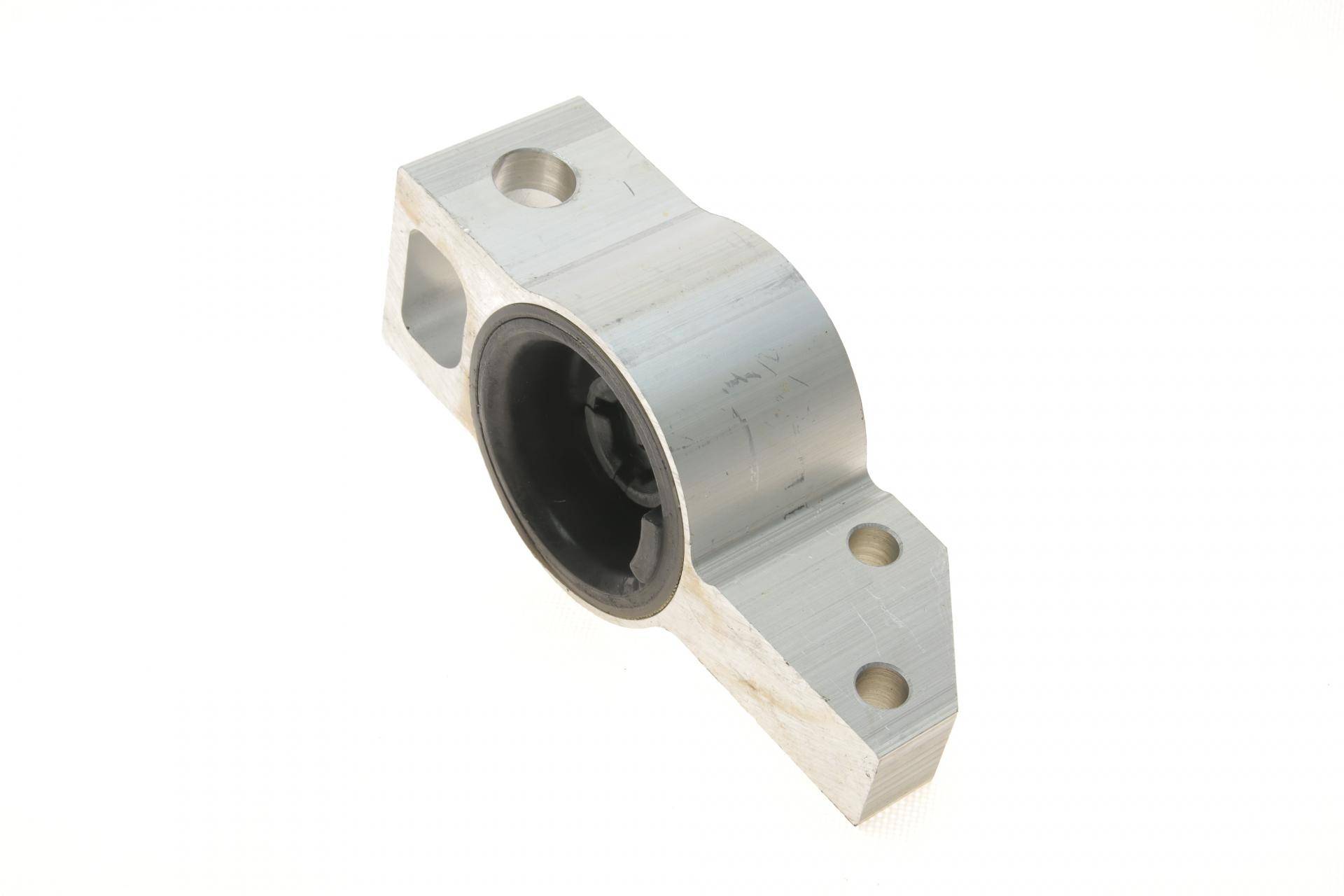 Сайлентблок важеля (переднього/ззаду) VW Caddy 03- (R)