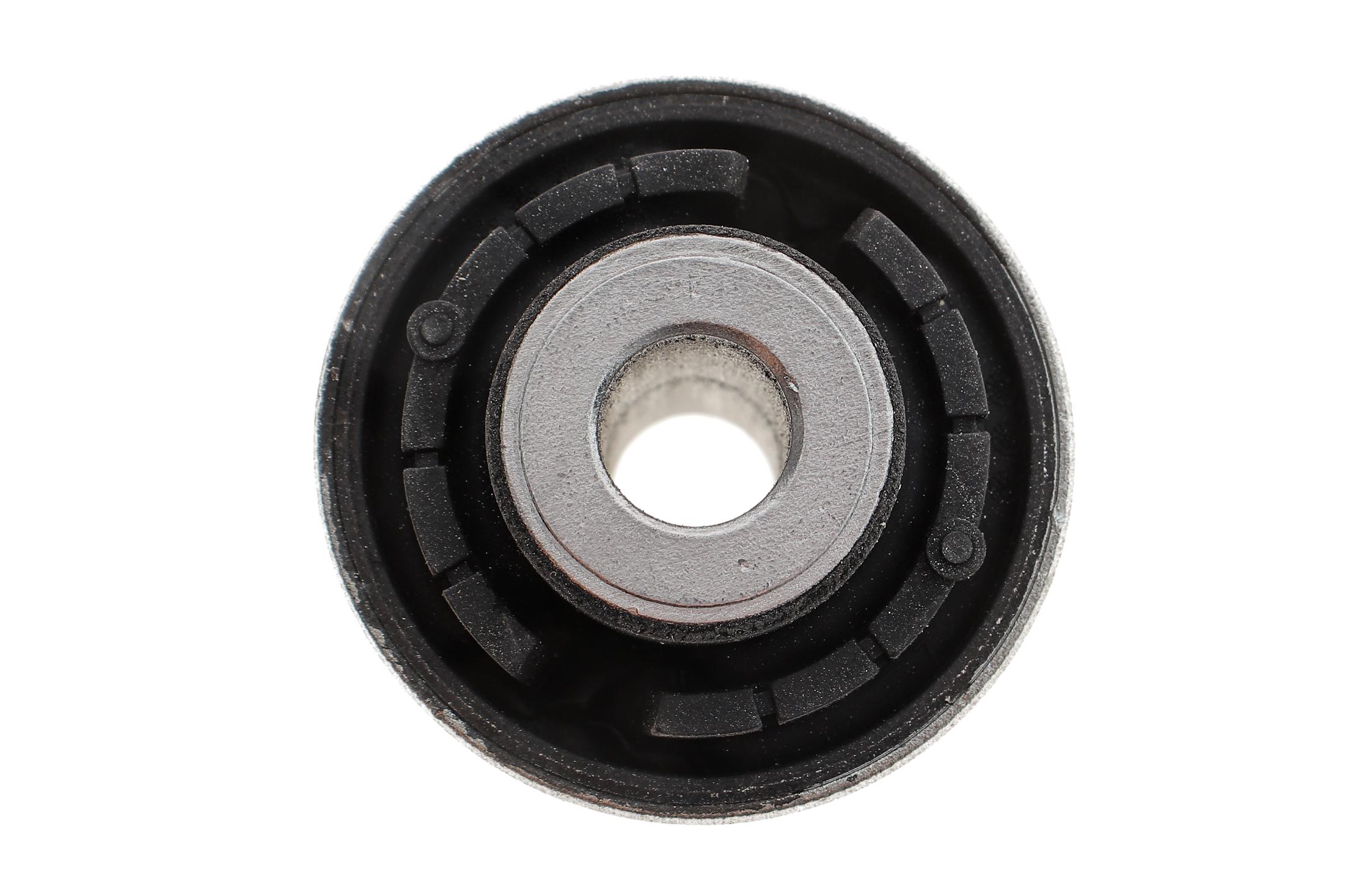 Сайлентблок важеля (переднього/знизу/спереду/всередині) Audi A4/A5/A6/A7/Q5 2.0-3.0TDI/3.2 FSI 08-