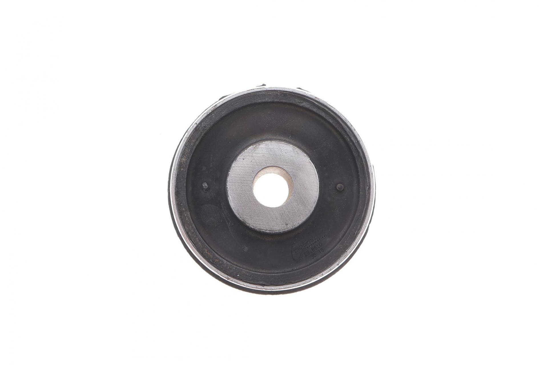 Сайлентблок важеля (переднього/знизу/ззаду) VW Touareg/Audi Q7/Porsche Cayenne 02-