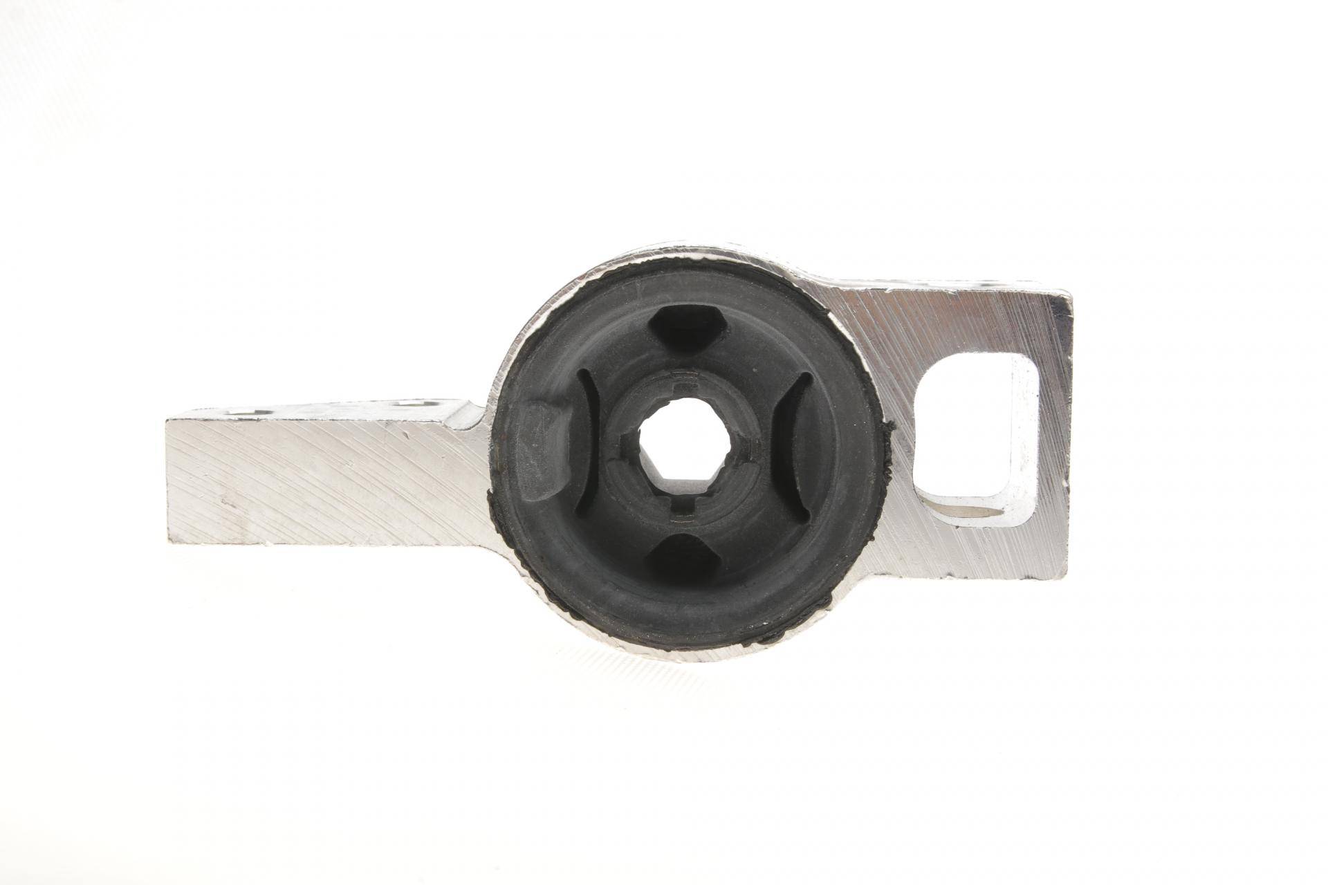 Сайлентблок важеля (переднього/ззаду) VW Caddy 03- (L)