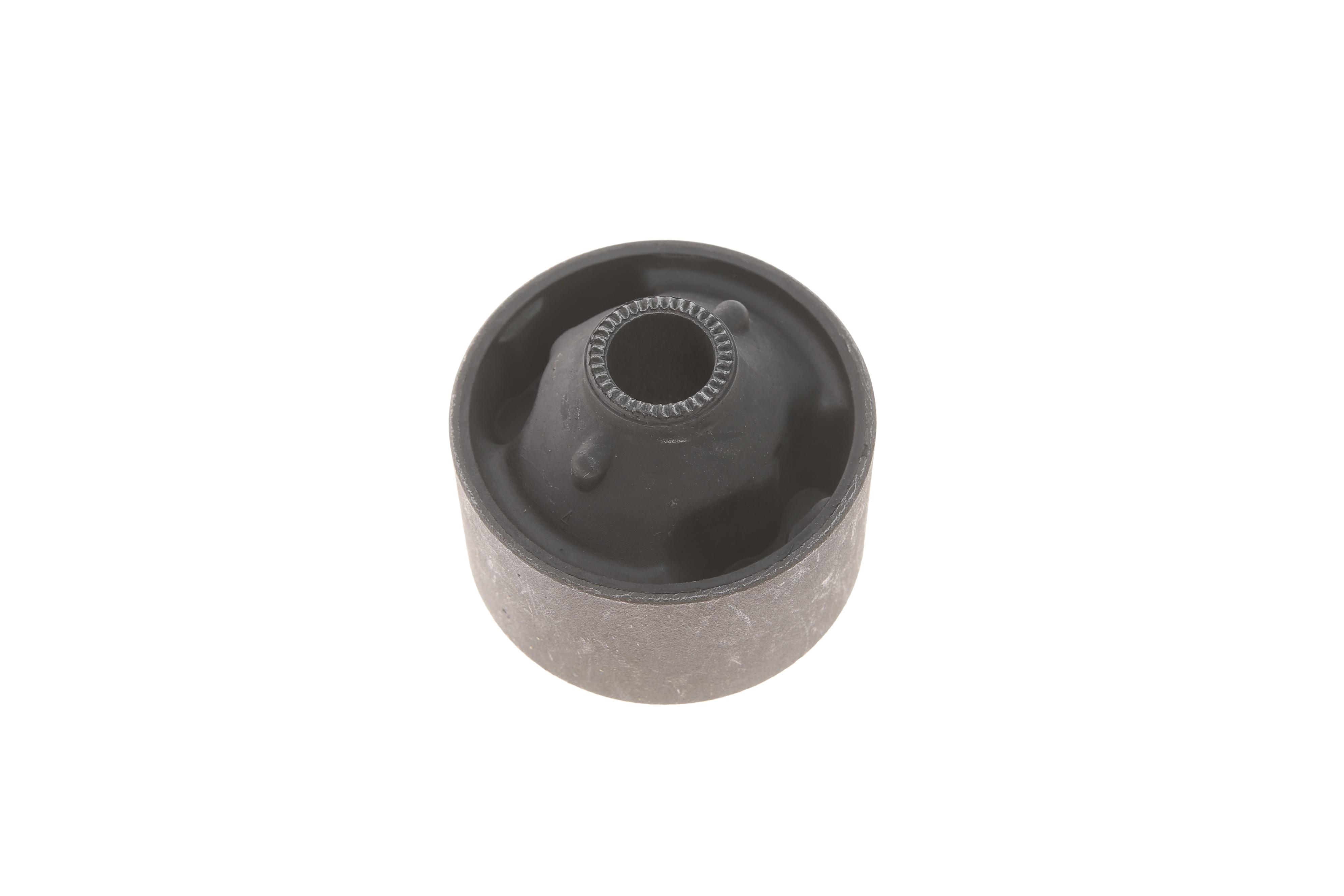 Сайлентблок важеля (переднього/знизу) Toyota Camry 01-06