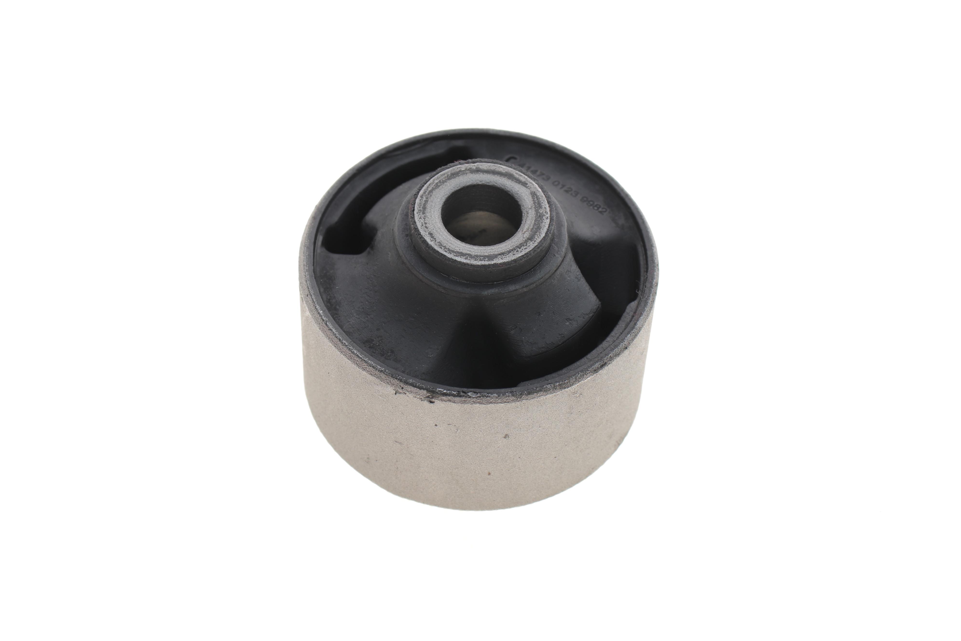 Сайлентблок важеля (переднього/знизу/спереду) Hyundai Santa Fe II 05-/Kia Sorento 06- (60x14x66)