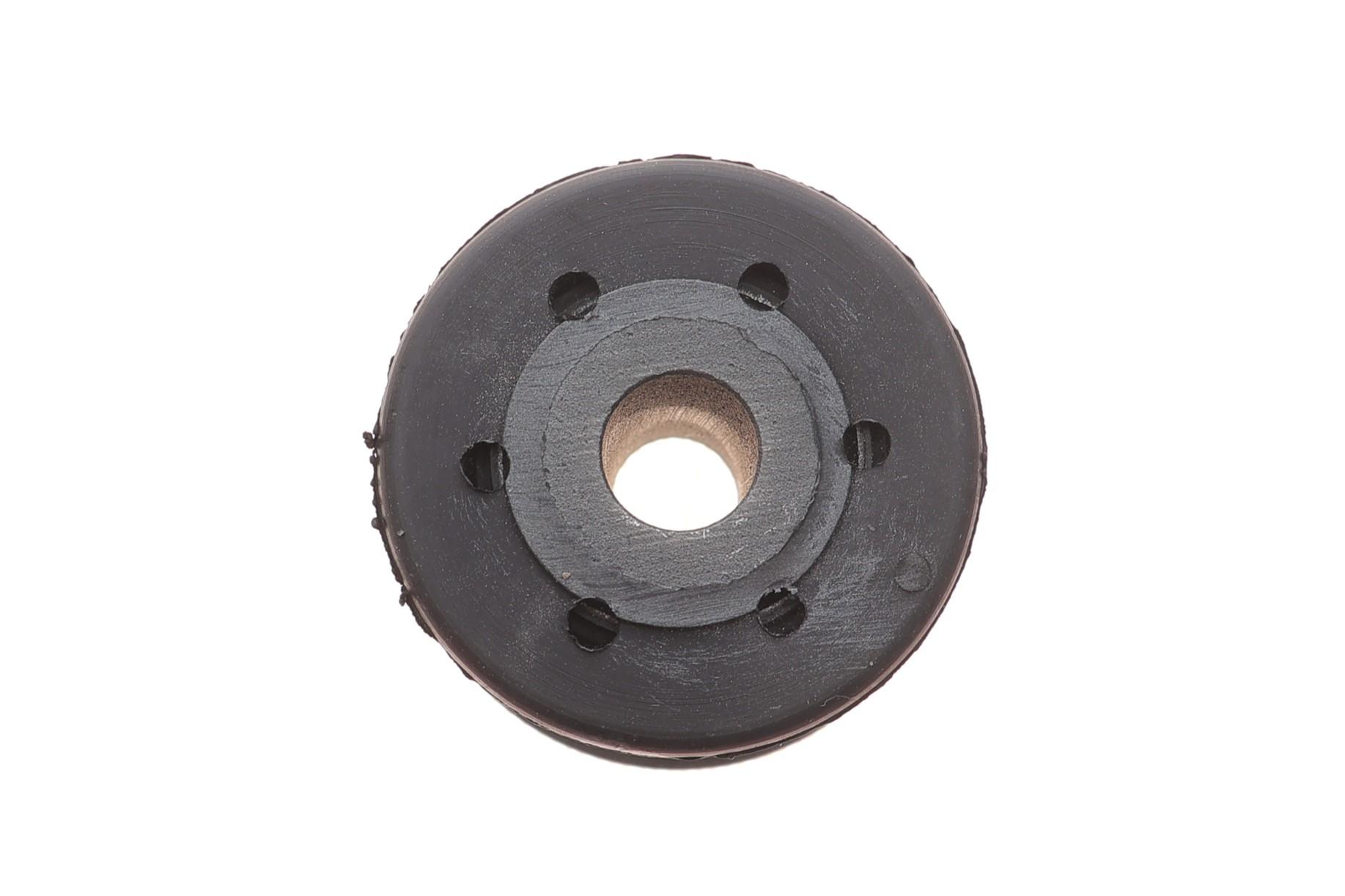 Сайлентблок важеля (переднього/спереду) Opel Astra J 09-15/Insignia A 08-17