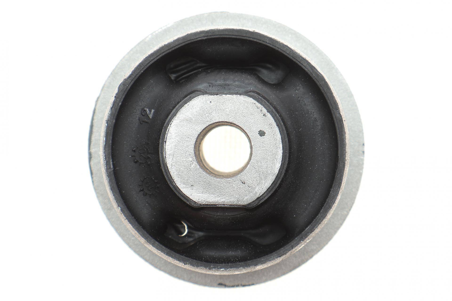 Сайлентблок важеля (переднього/спереду) MB A-class (W168) 97-04