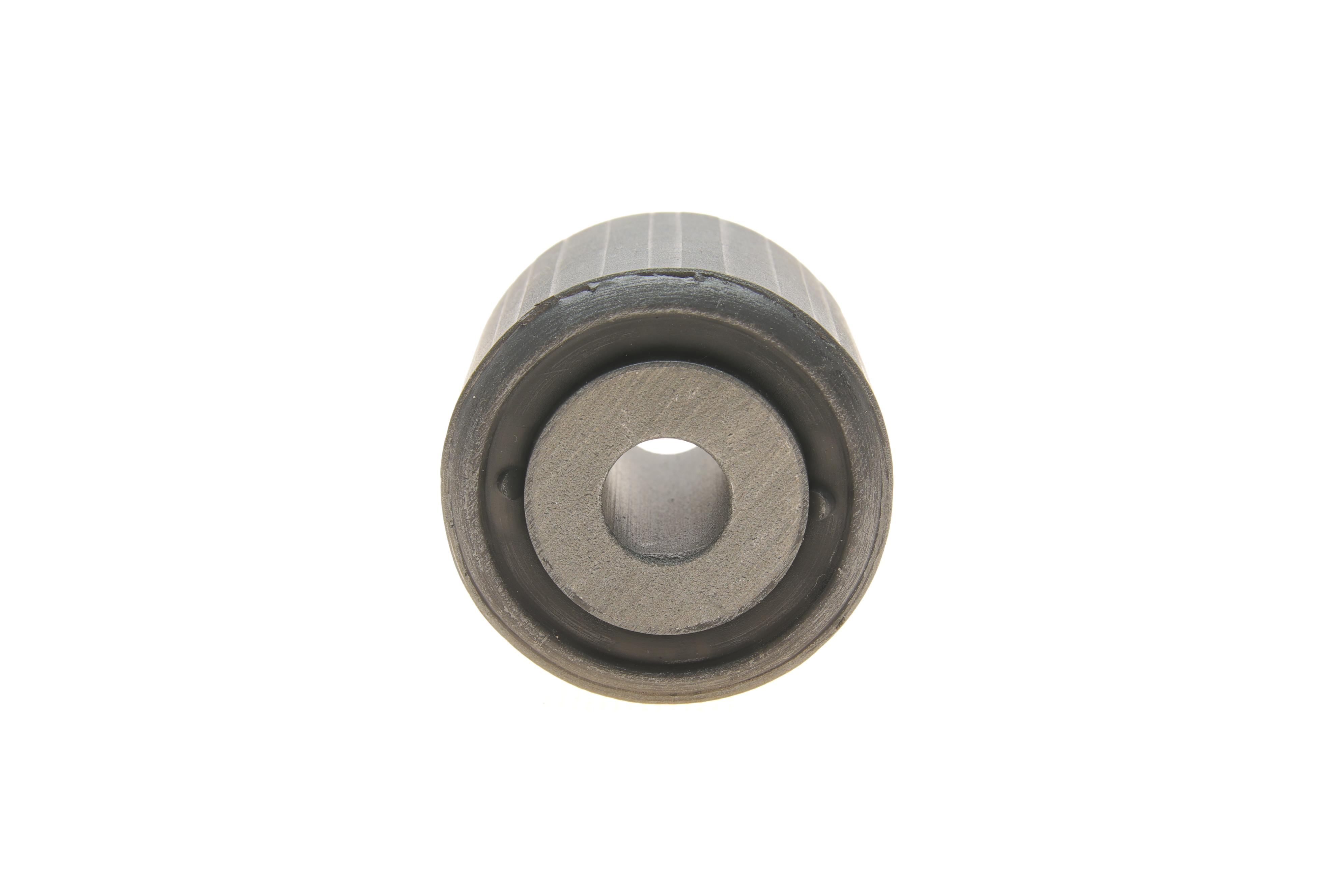 Сайлентблок важеля (переднього/знизу/спереду/ззовні) Audi A5/A6/A8/Q5/VW Phaeton 02- (попер.)