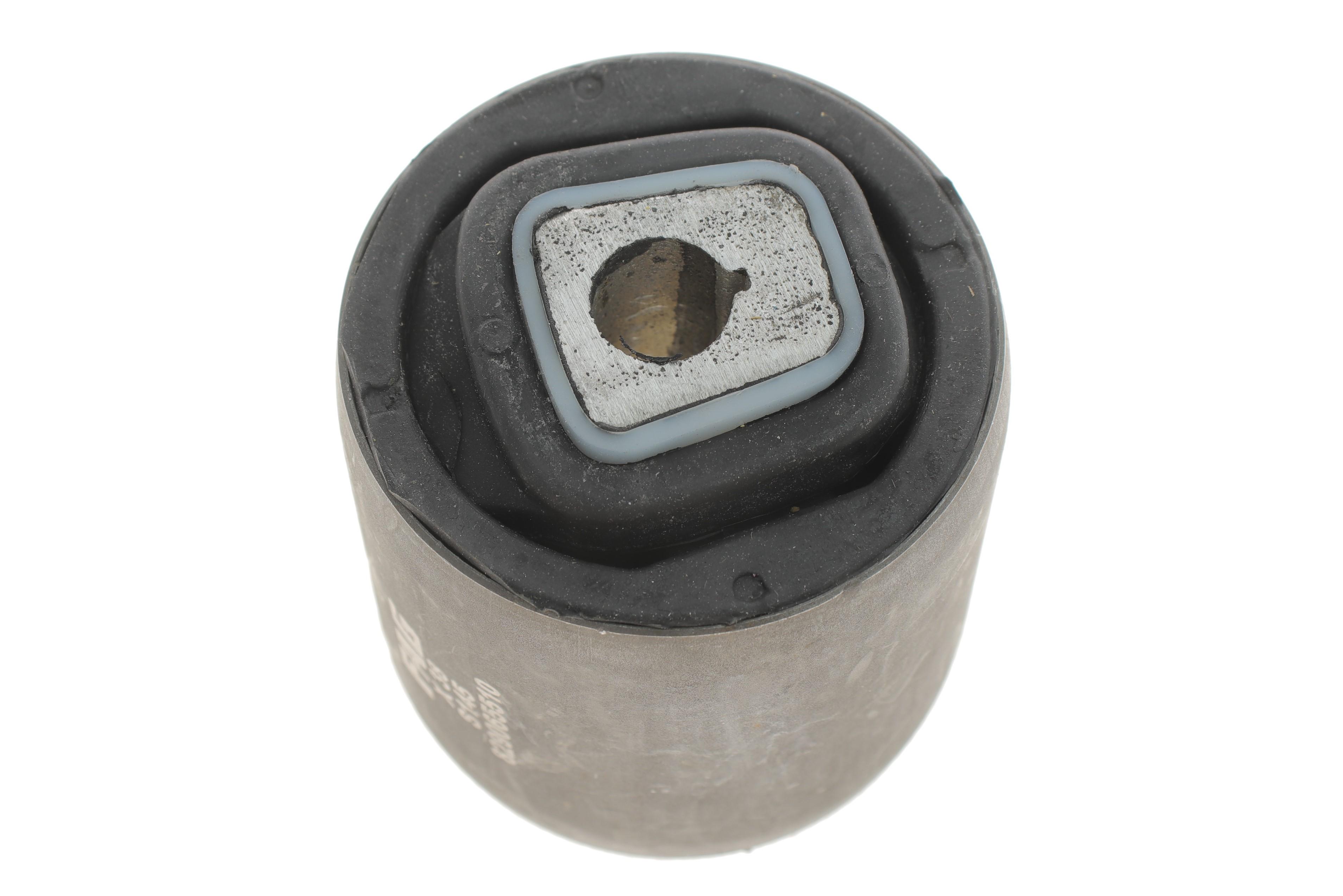 Сайлентблок важеля (переднього/знизу/спереду/всередині) BMW 5 (F10/F18) 08- B47/N20/N47/N55/N57/N63