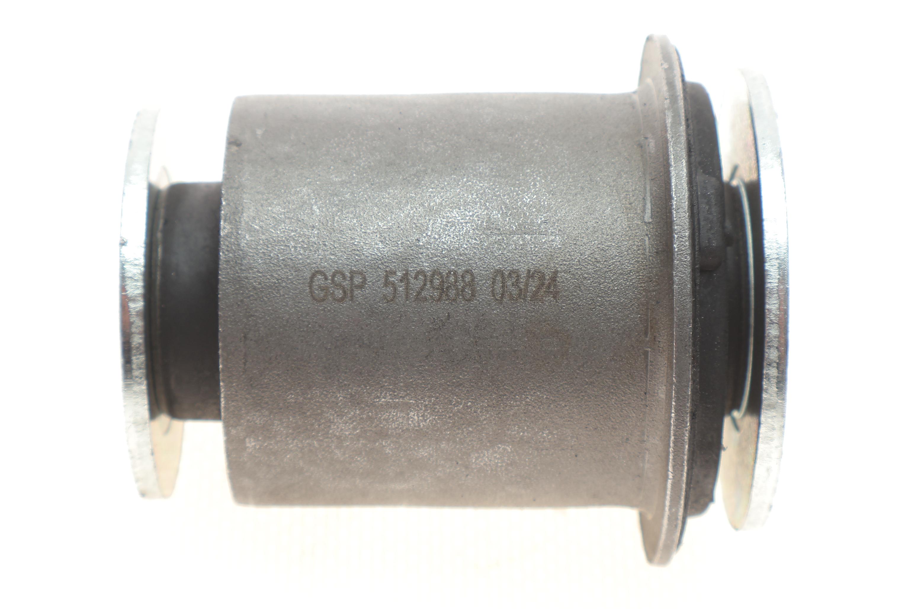 Сайлентблок важеля (переднього/знизу/спереду) Toyota Fortuner/Hilux 04-