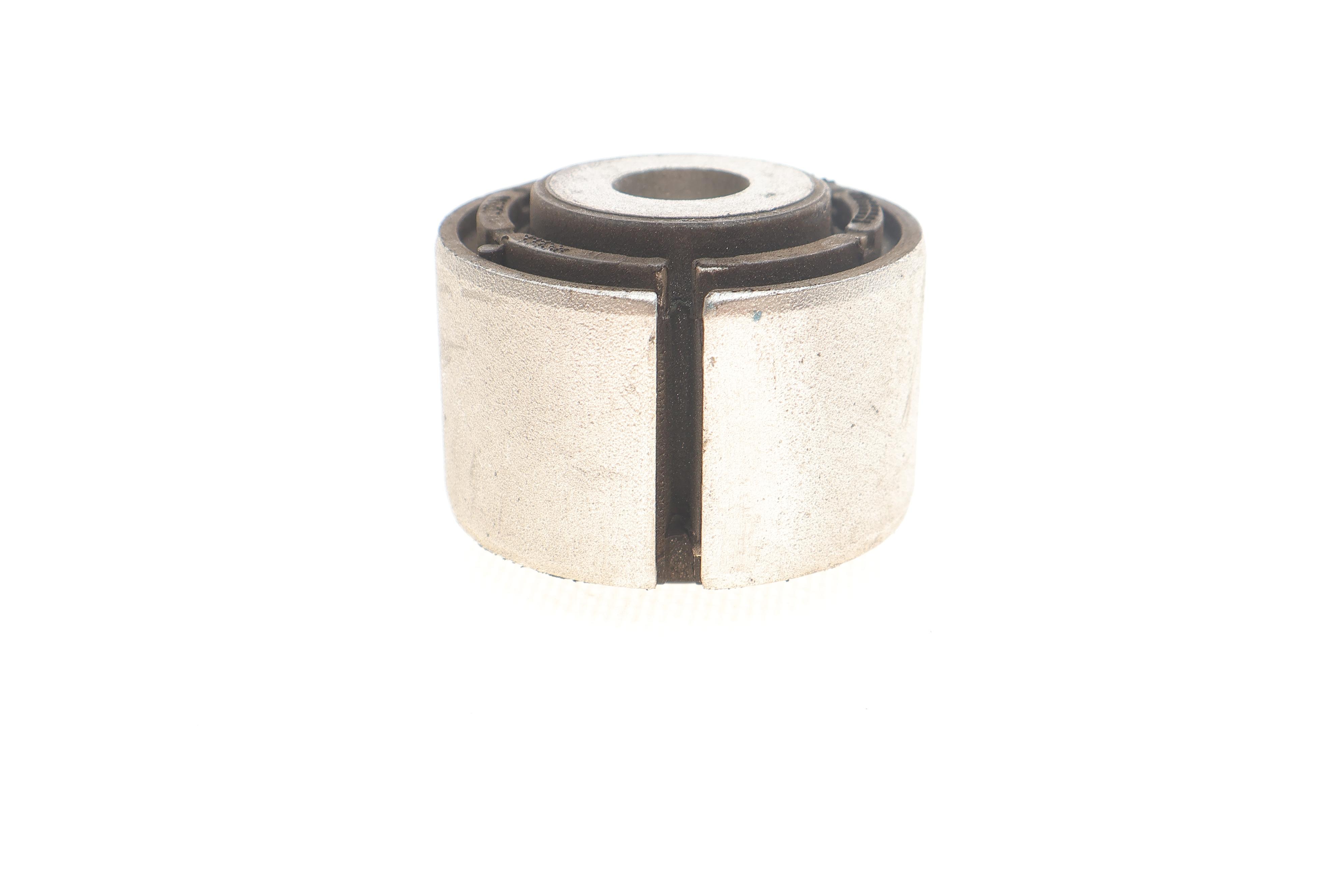 Сайлентблок важеля (заднього/зверху/спереду) BMW 5 (F10/F11)/6 (F12/F13) 09-18