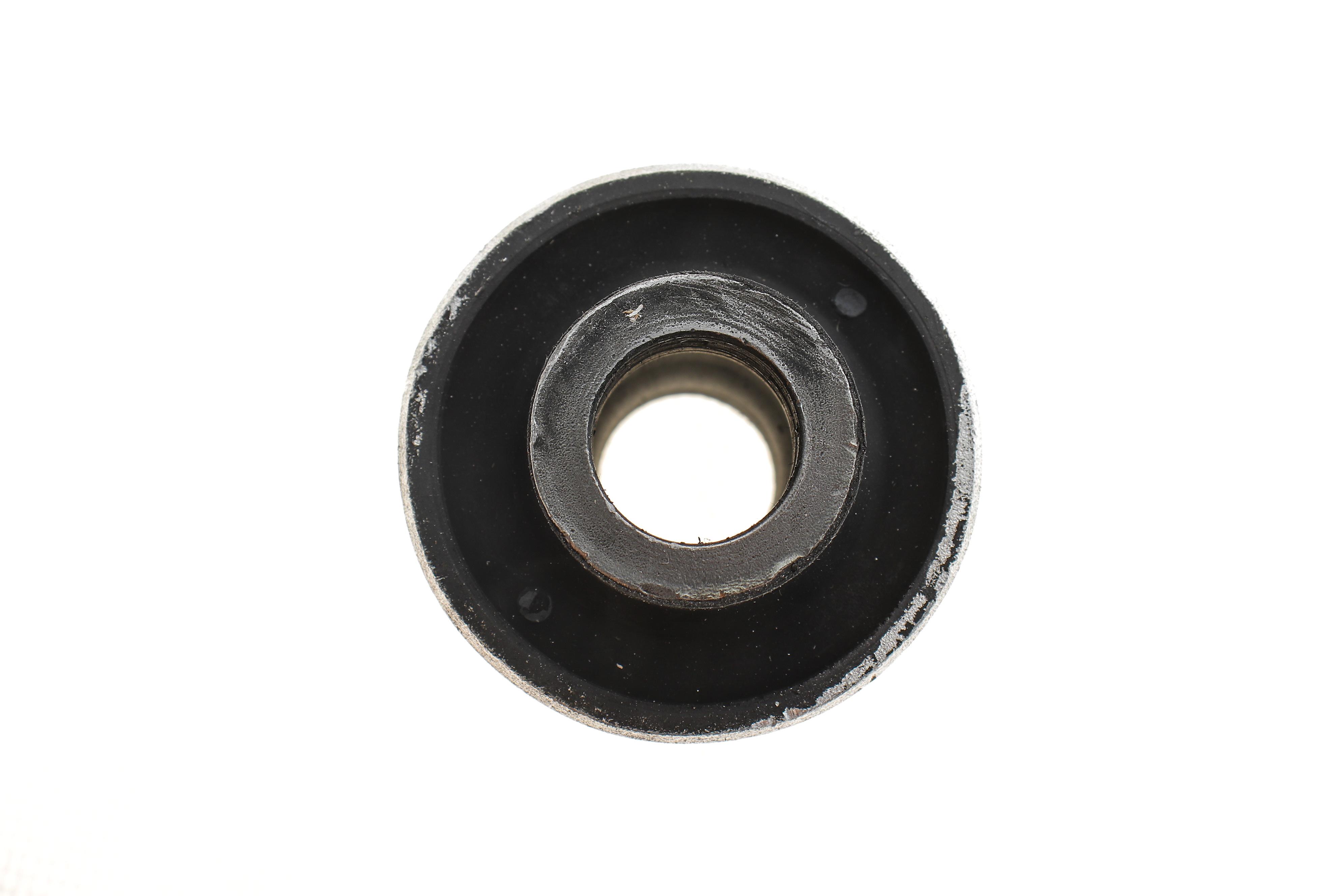 Сайлентблок важеля (переднього) Renault Megane IV/Scenic IV 15-