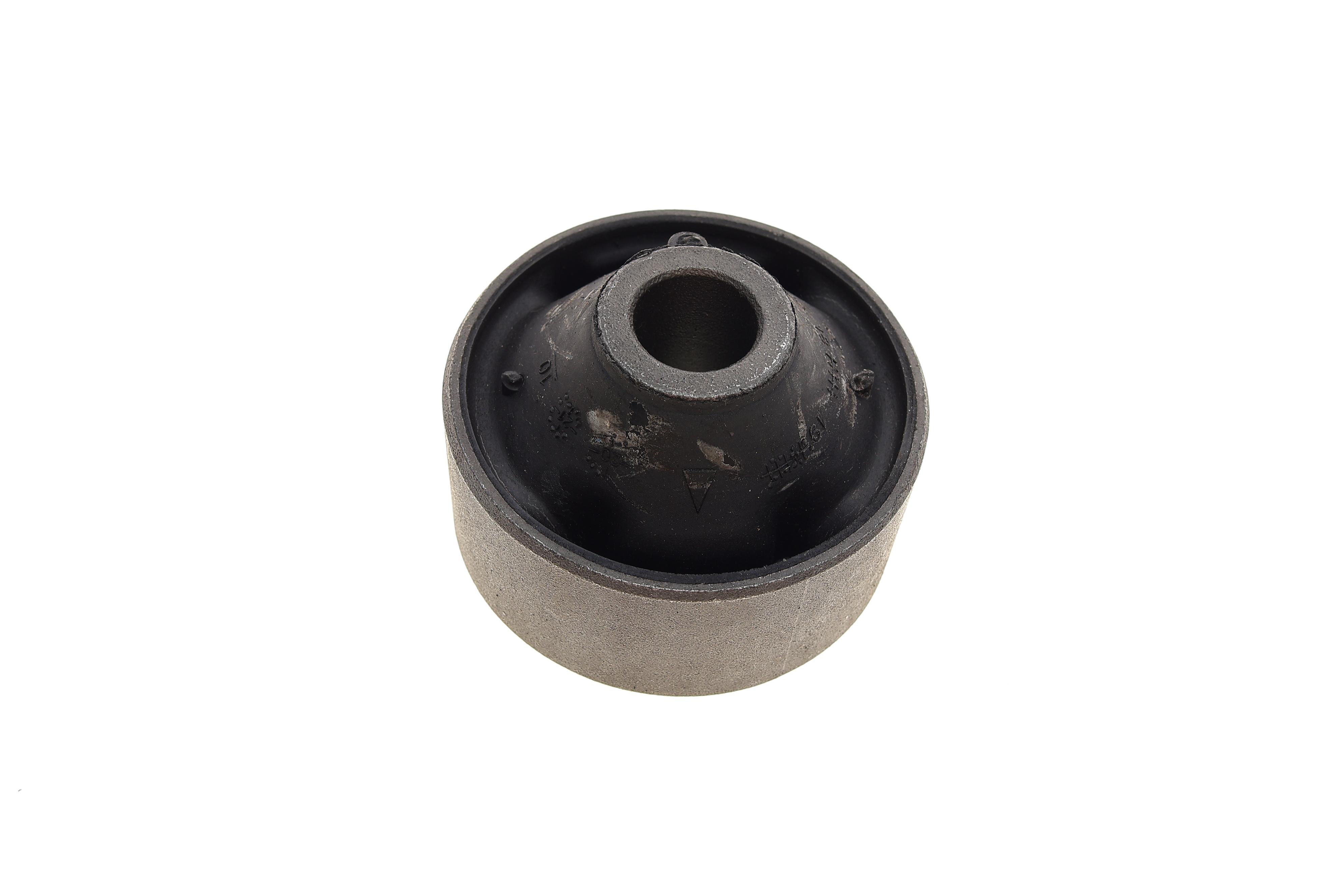 Сайлентблок важеля (переднего/снизу/сзади) Toyota Rav 4 06-