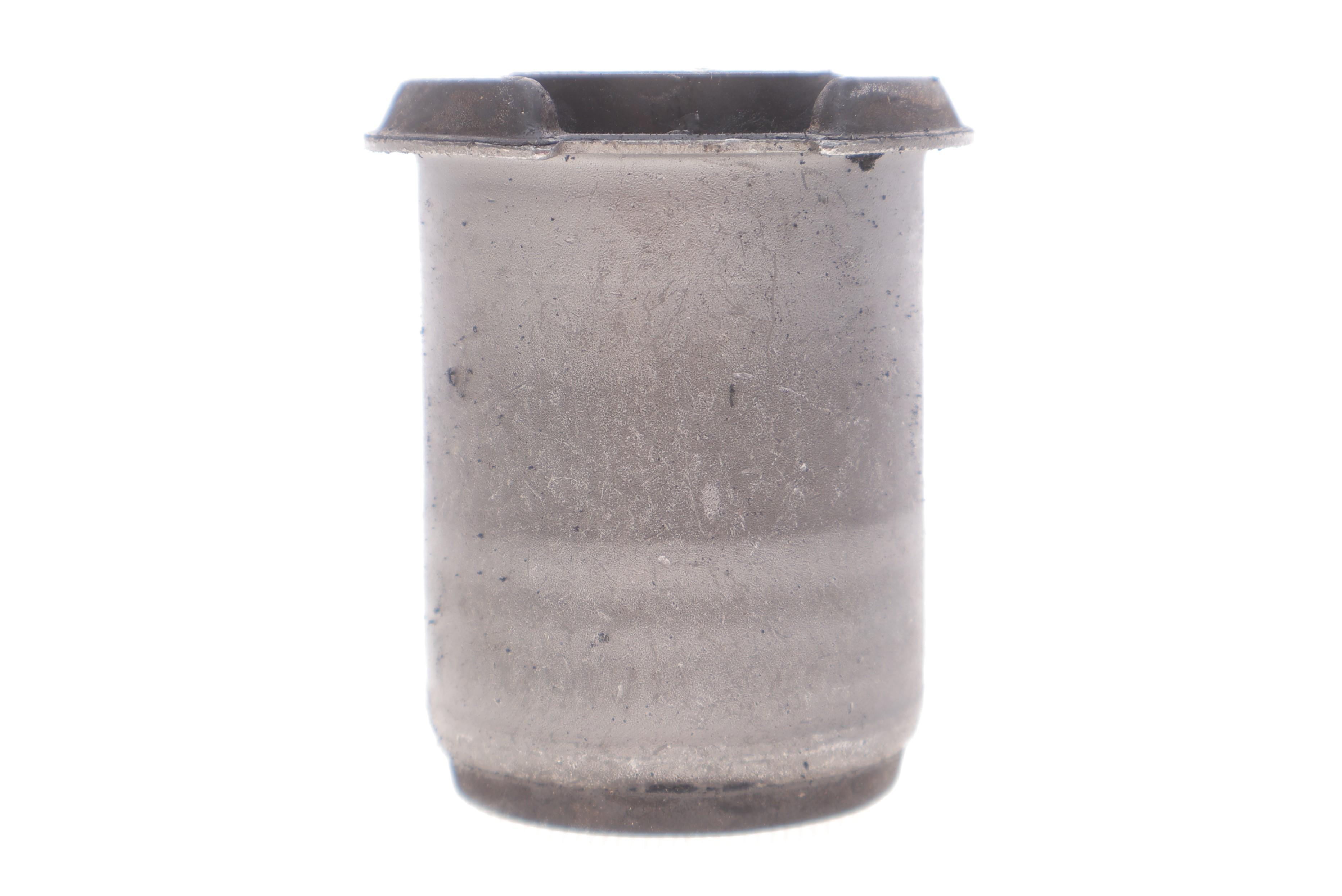 Сайлентблок важеля (переднього/знизу/спереду) Landrover Discovery III/Range Rover Sport 04- (попер.)