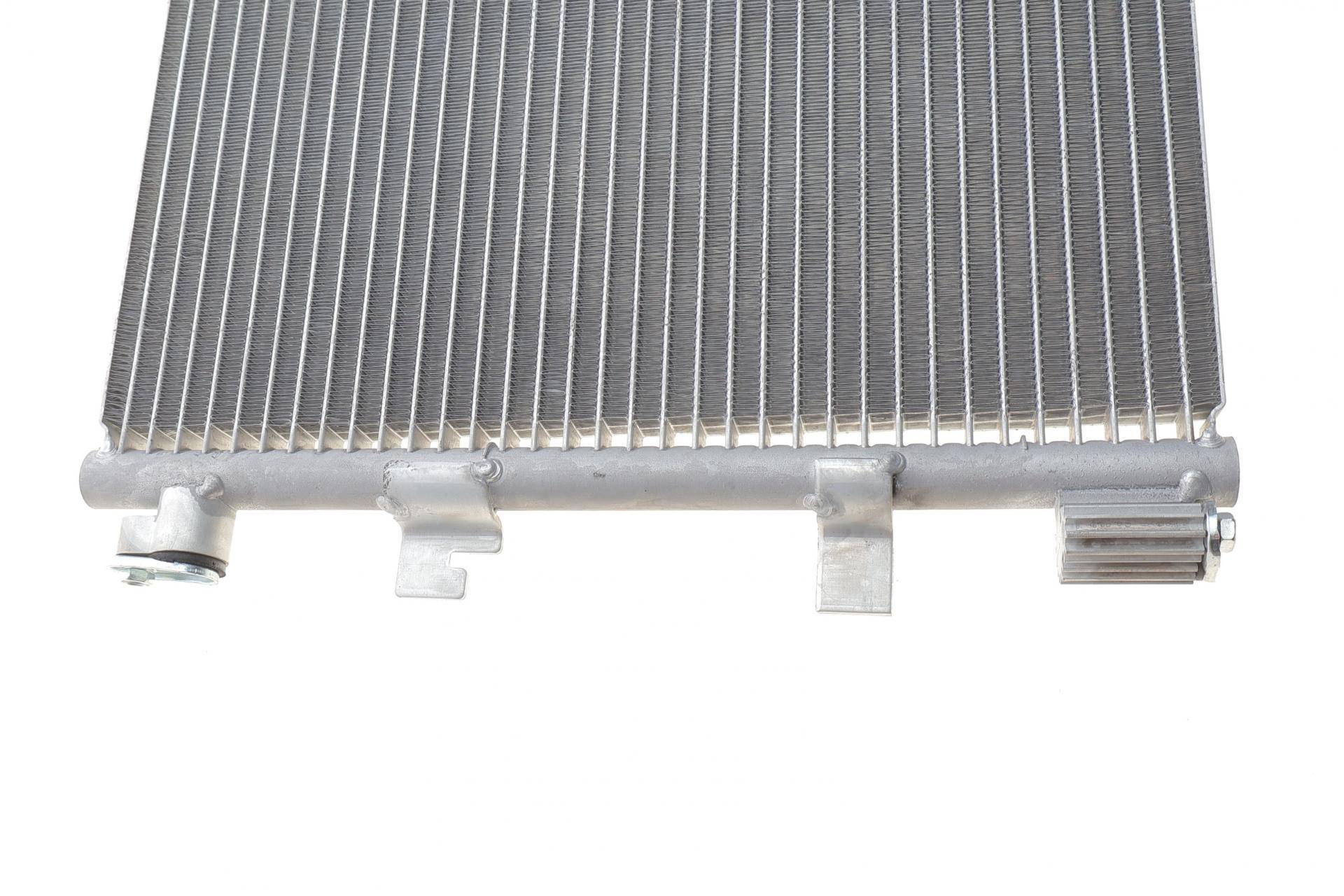 Радіатор кондиціонера Opel Movano/Renault Master III 2.3 CDTI/dCi 10-