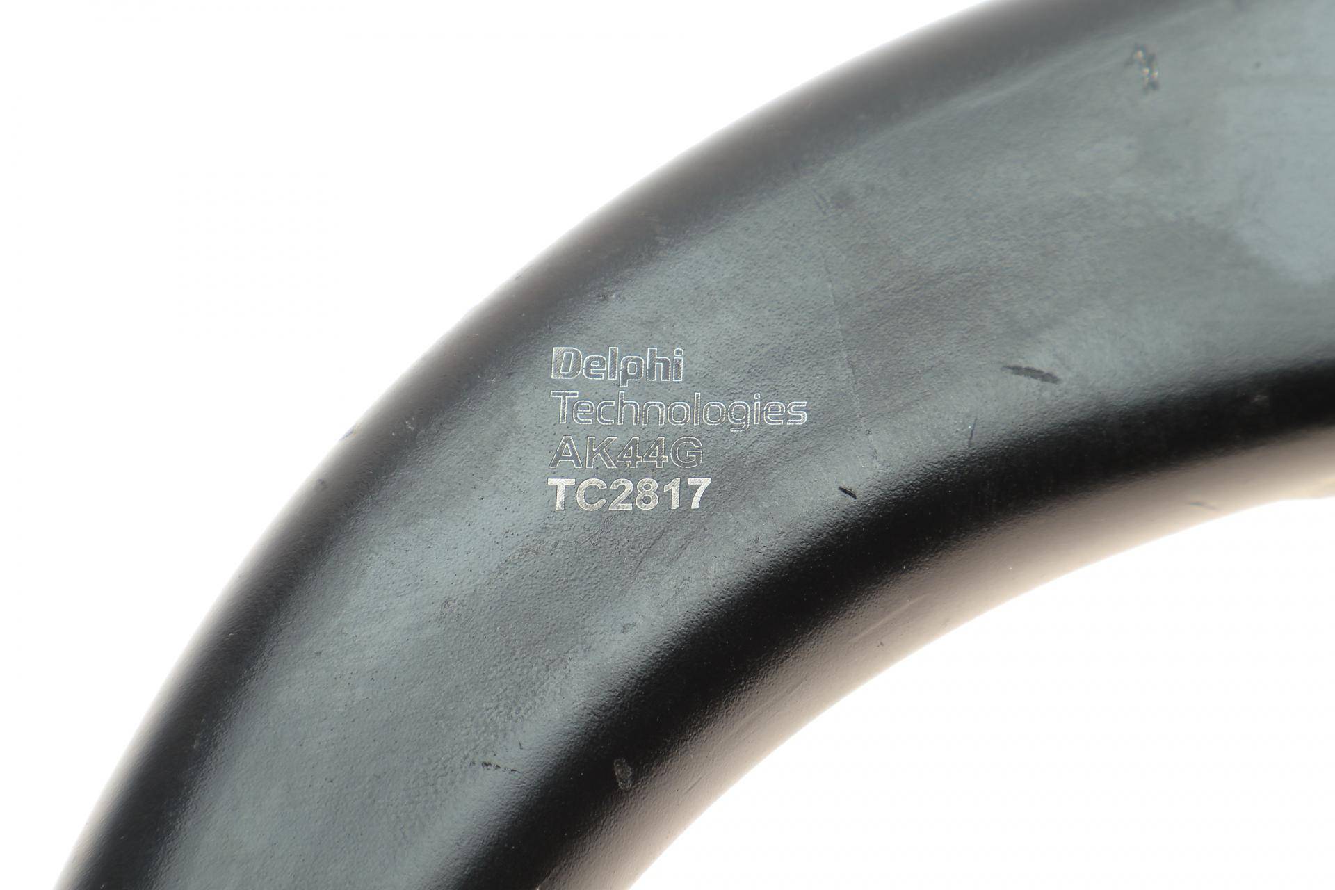 Важіль підвіски (передній/зверху) (R) Toyota Hilux 05-