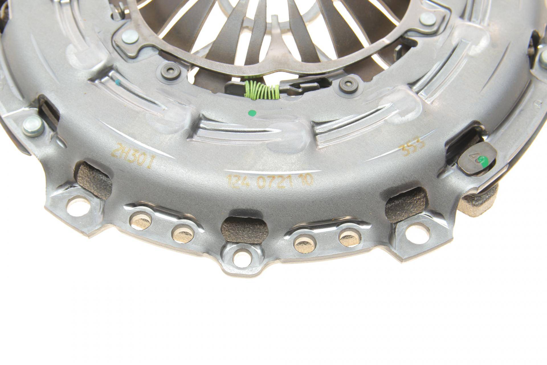 Комплект зчеплення Citroen C4/Peugeot 4008 1.6/1.8 HDi 12-