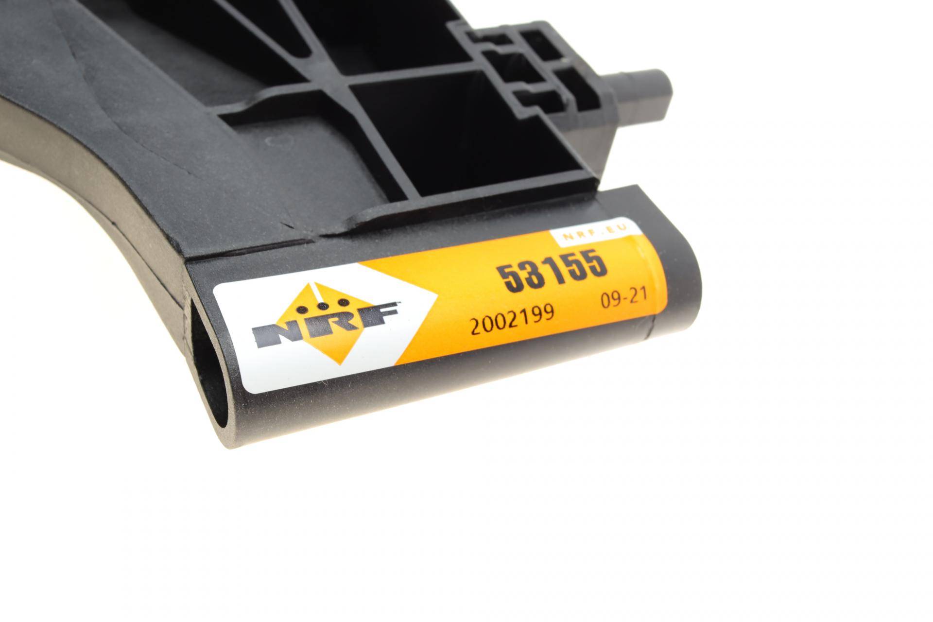 Радіатор охолодження Opel Astra/Zafira 1.4-1.8 09-