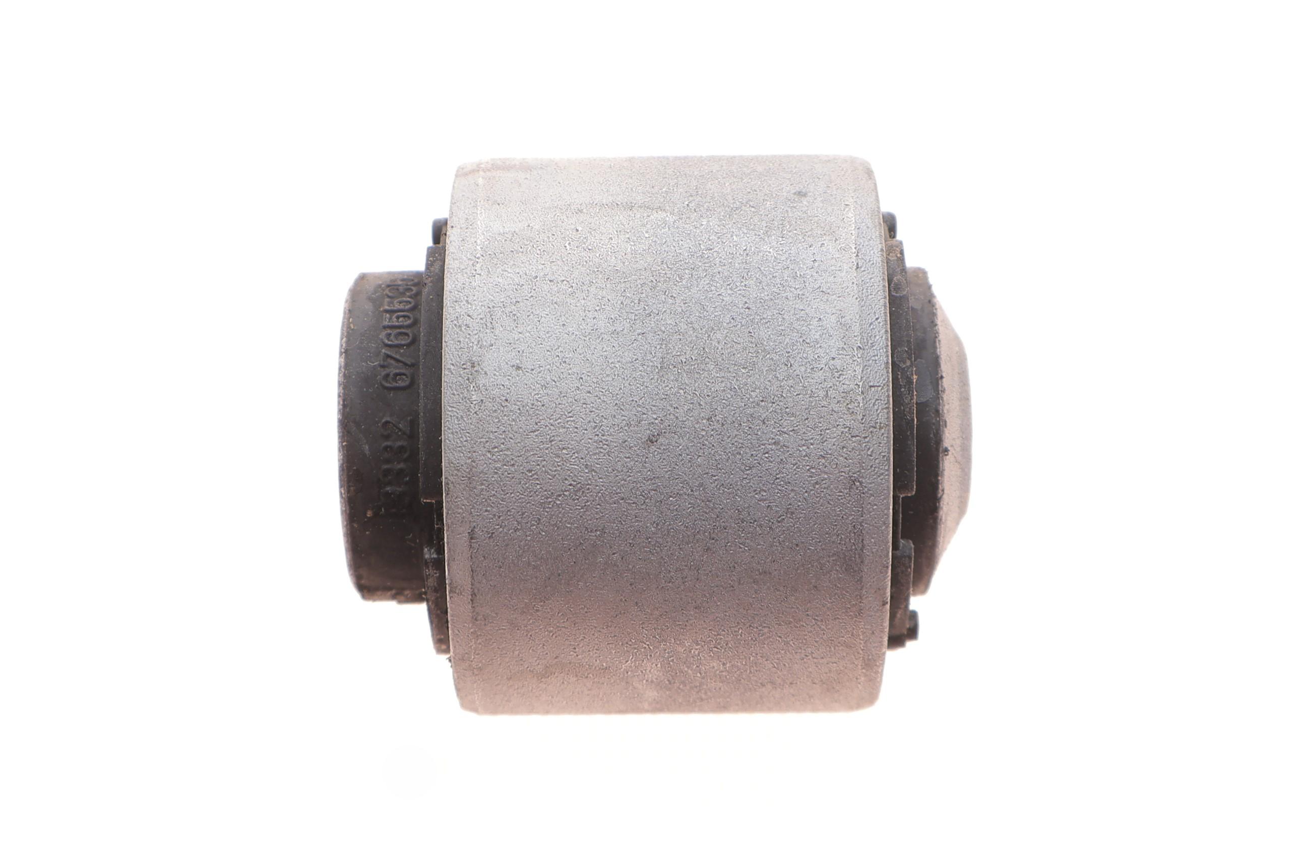 Сайлентблок важеля (заднього/зверху/ззовні) BMW 3 (E90-E93) 05-