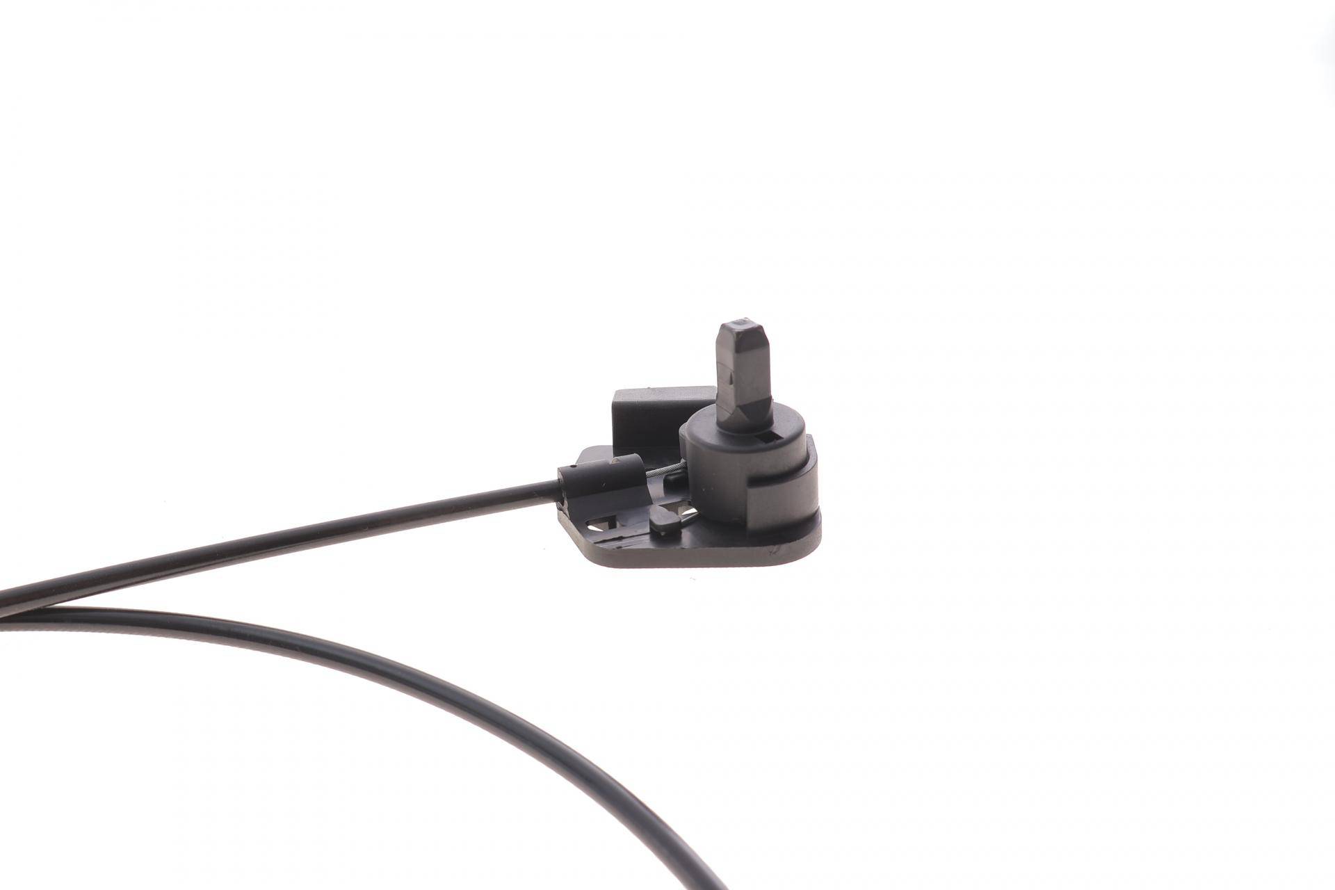 Трос капота Fiat Fiorino/Qubo 07-