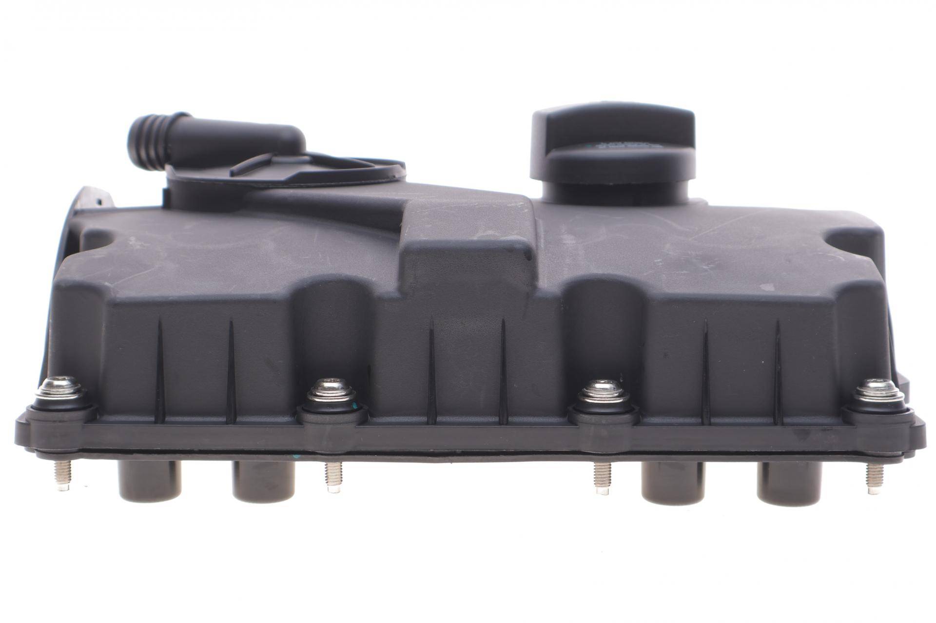 Кришка клапанів Skoda Fabia/Roomster/VW Polo 1.4 TDI 99-10