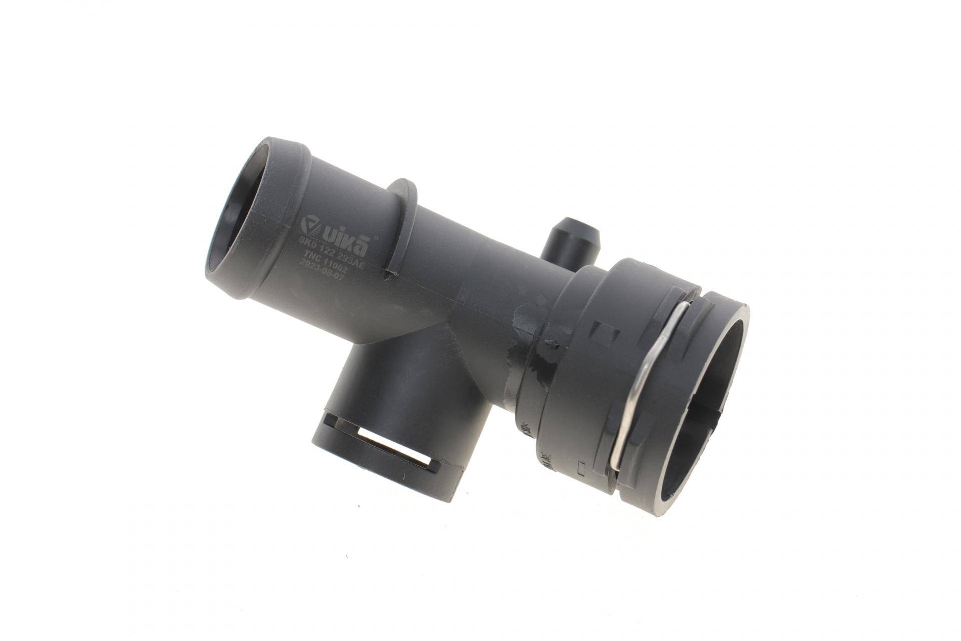 Фланець системи охолодження Audi A4/Q5 13-17