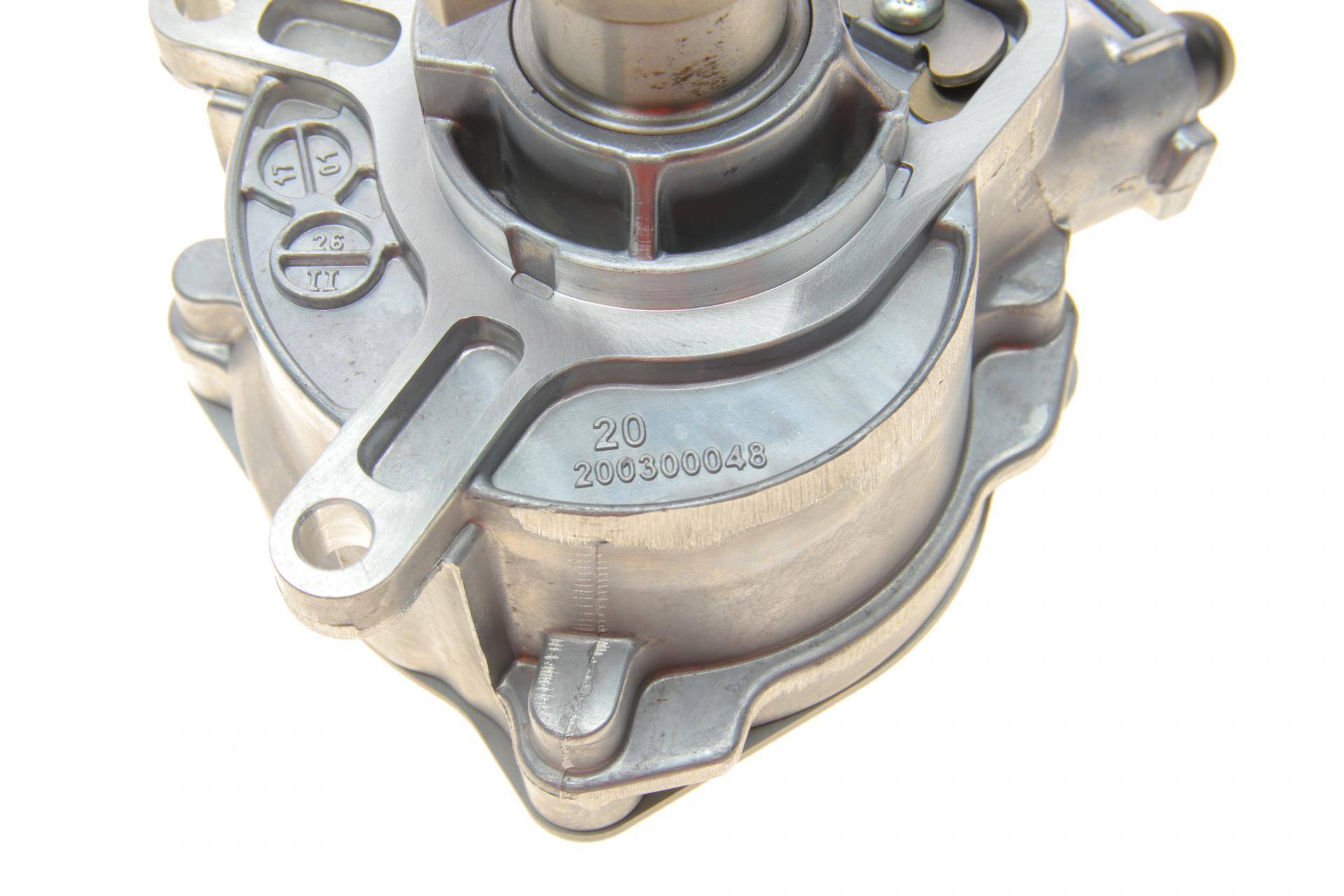 Насос вакуумний VW Jetta 2.5 06-/Audi TT 2.5RS 09-14 (OE VAG)