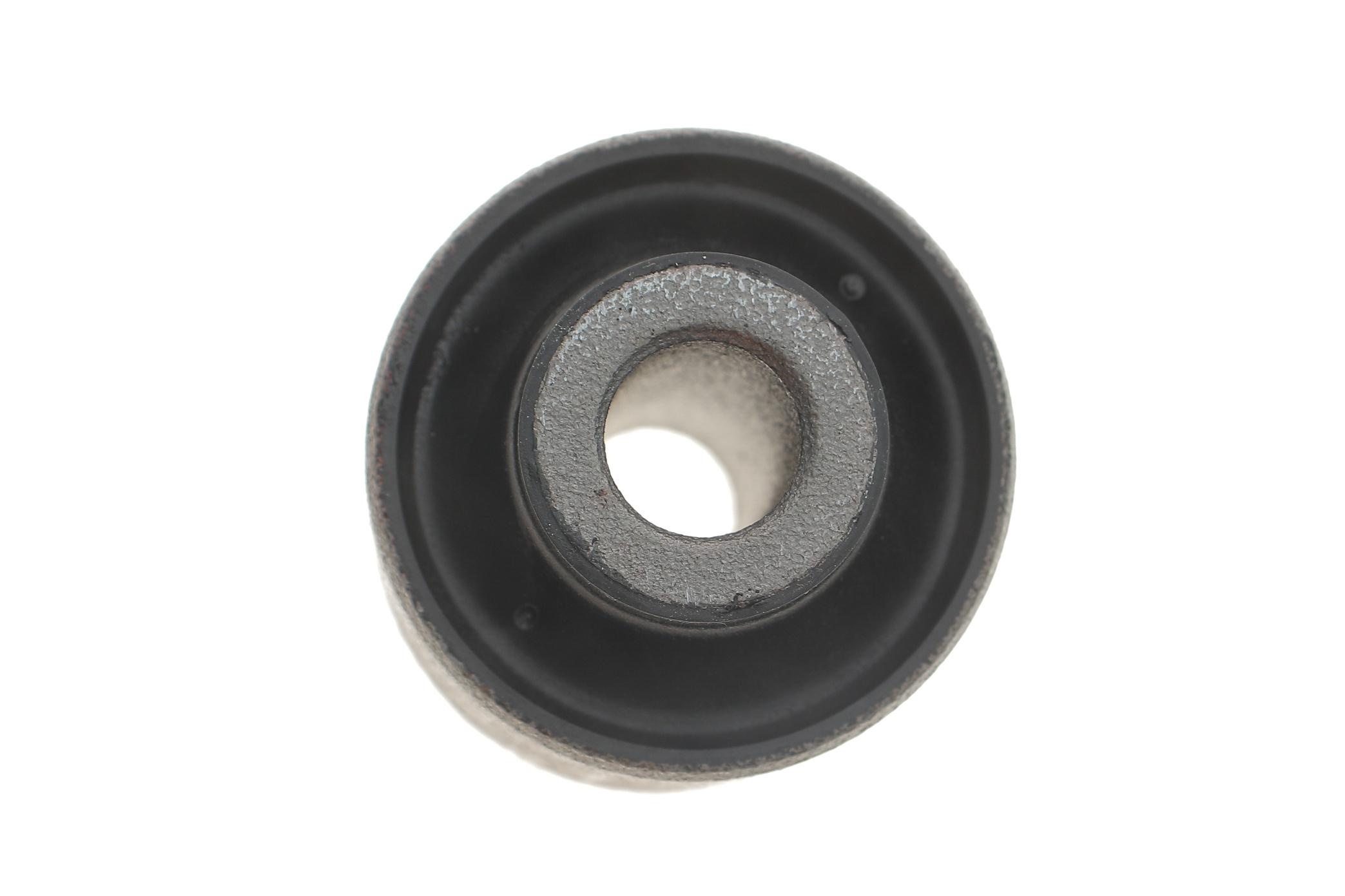 Сайлентблок важеля (переднього/всередині/знизу) Mazda 6 1.8-2.3 02-07