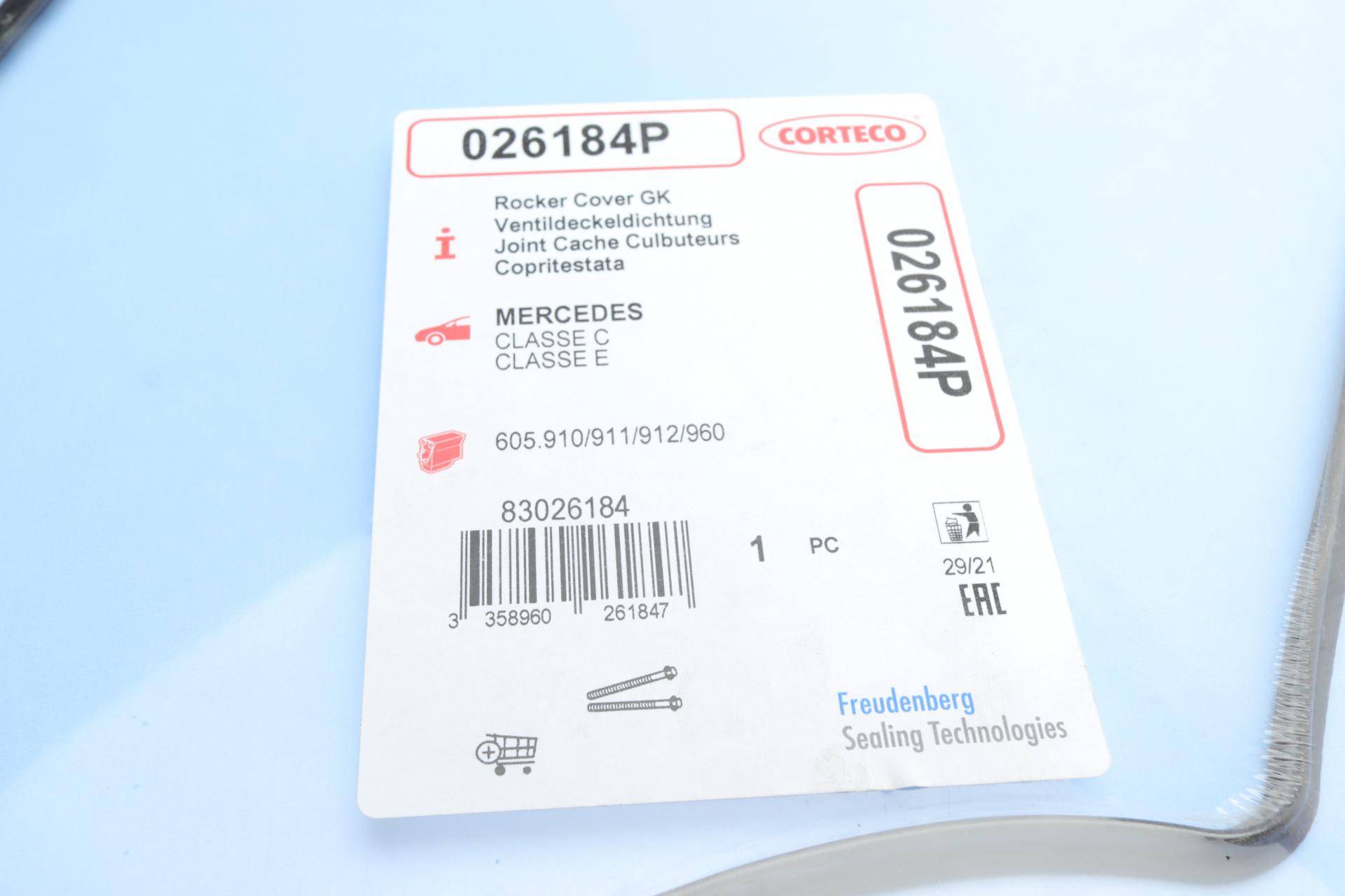 Прокладка кришки клапанів MB C-class (W202)/E-class (W124/W210) 93-00