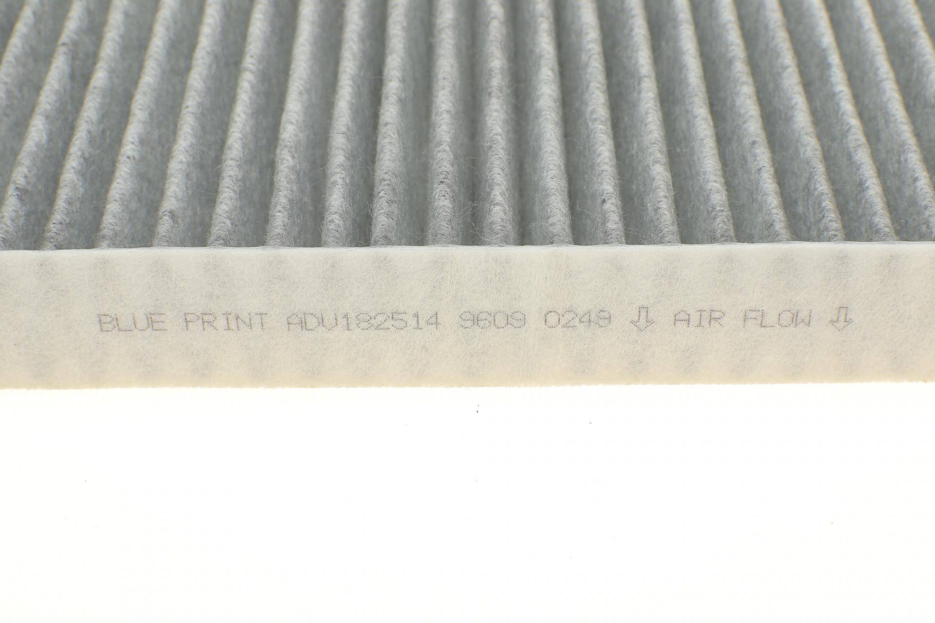 Фільтр салону Audi A6 97-05 (вугільний)