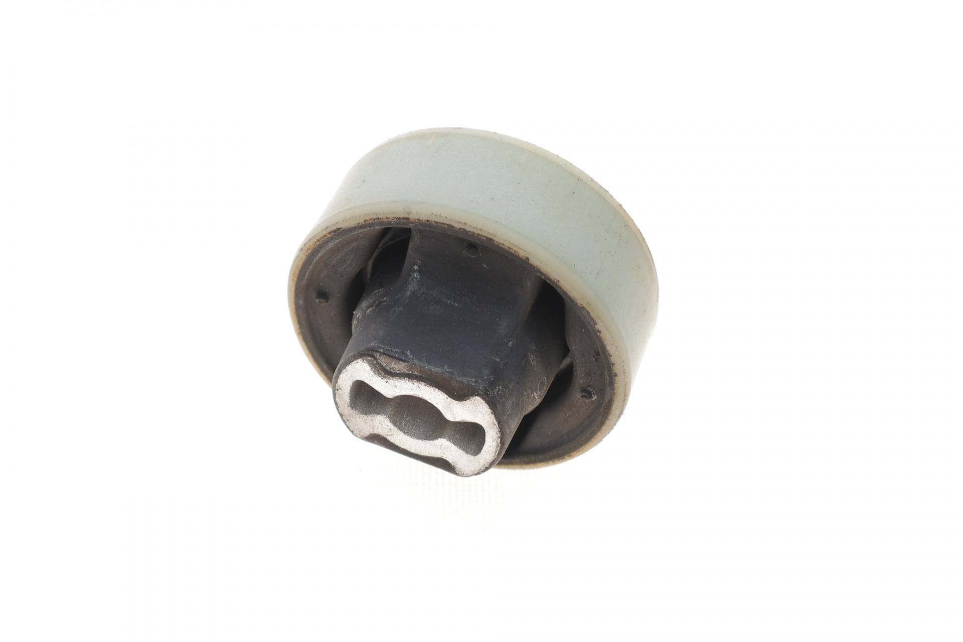 Сайлентблок важеля (переднього/ззаду) Citroen Nemo 08- (72.5x12x66/27)