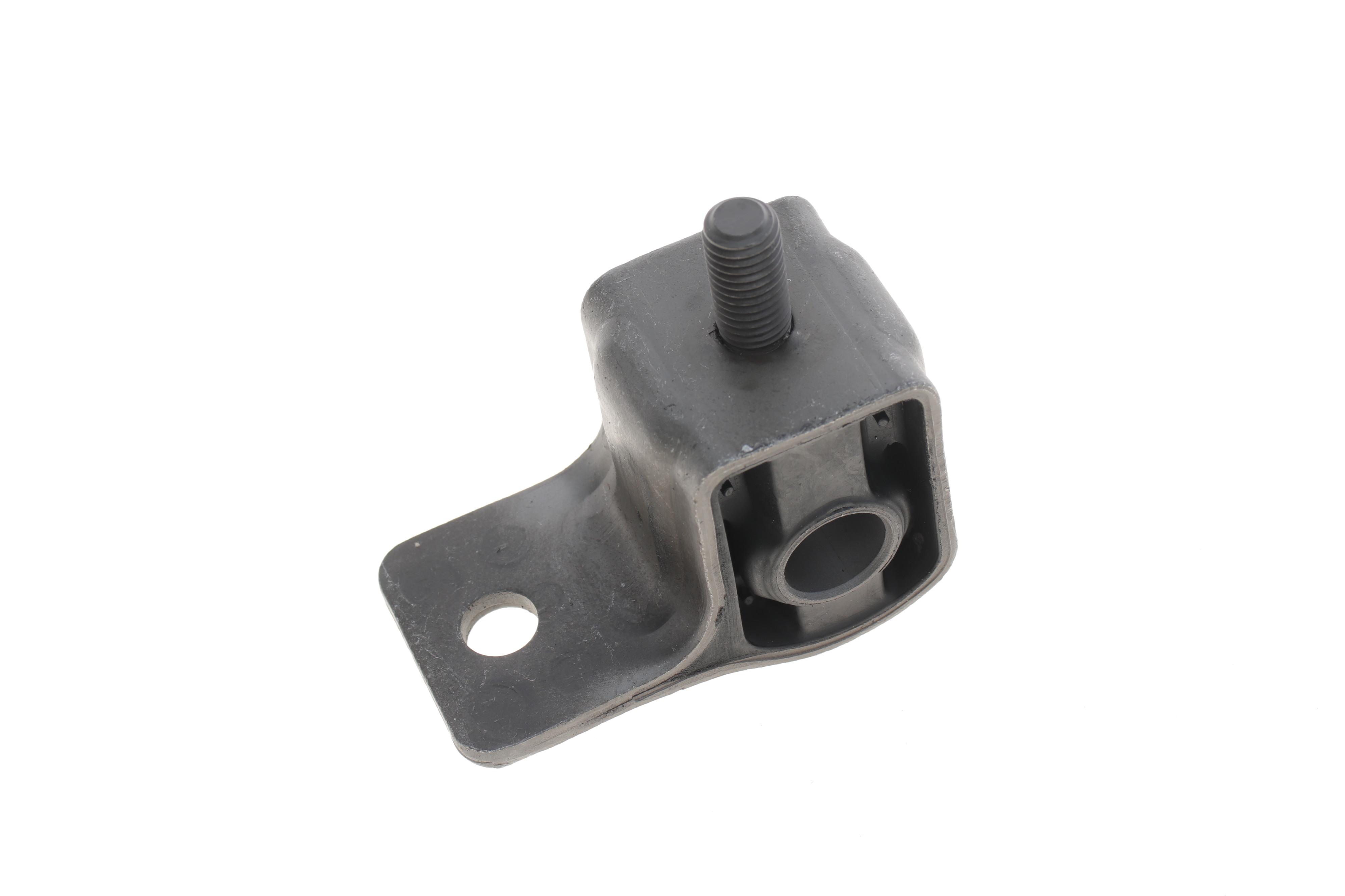 Сайлентблок важеля (переднього/ззаду) Peugeot 405 -95