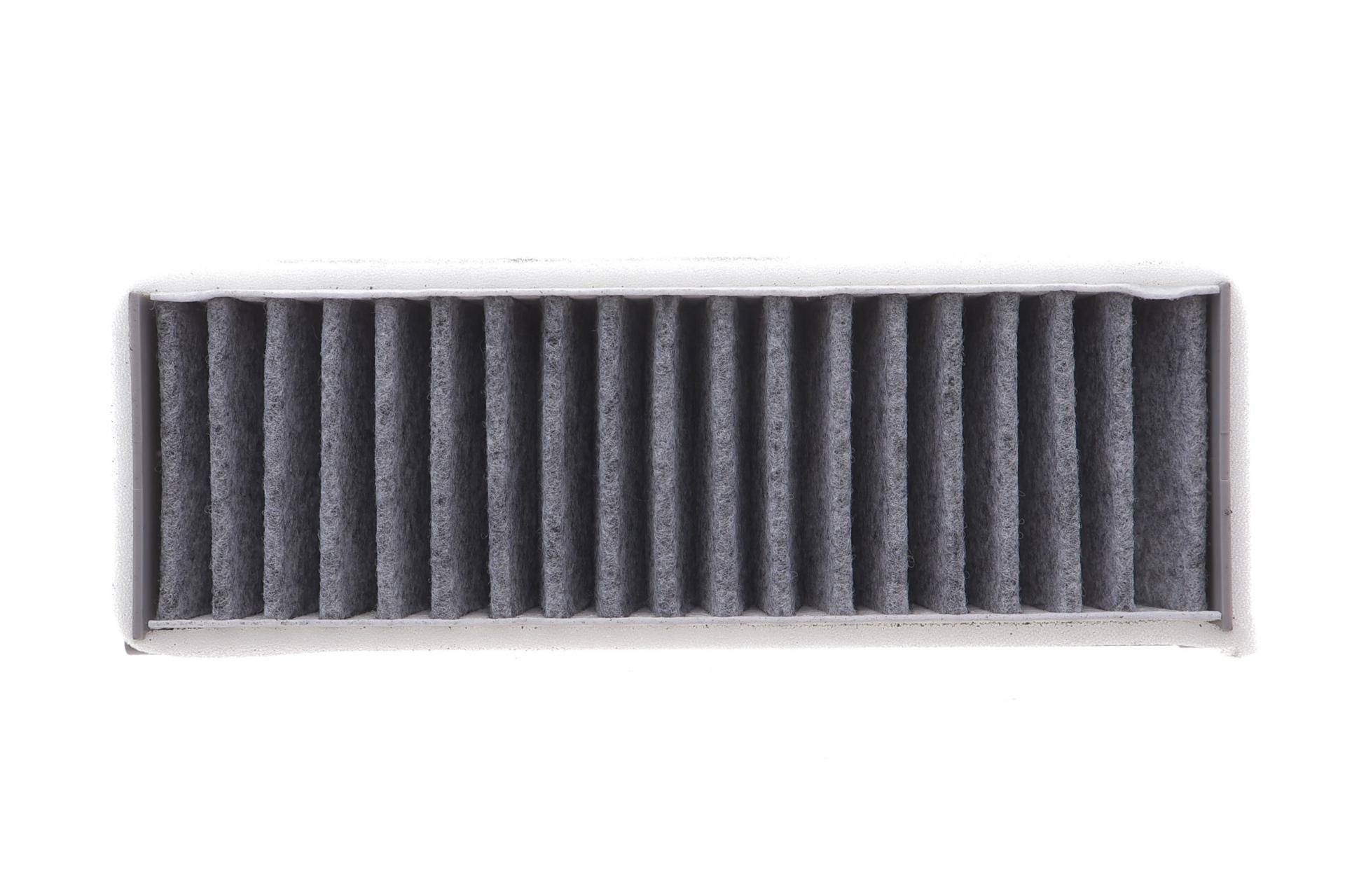 Фільтр салону Fiat Scudo/Citroen Jumpy/Peugeot Expert 1.9 D/TD/2.0 HDi 96- (вугільний)