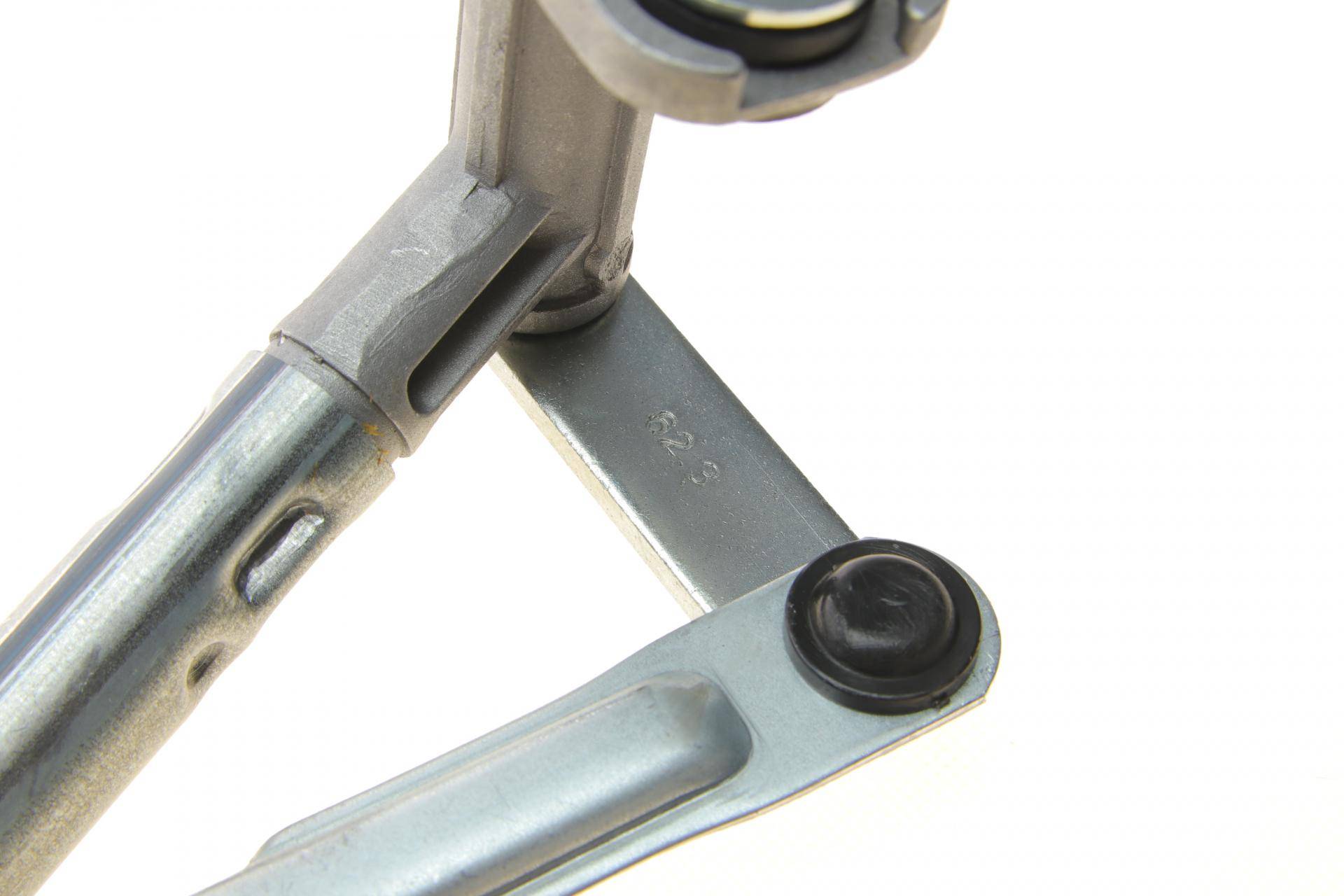 Механізм склоочисника (трапеція) VW Golf IV 97-05 (без моторчика) (OE VAG)