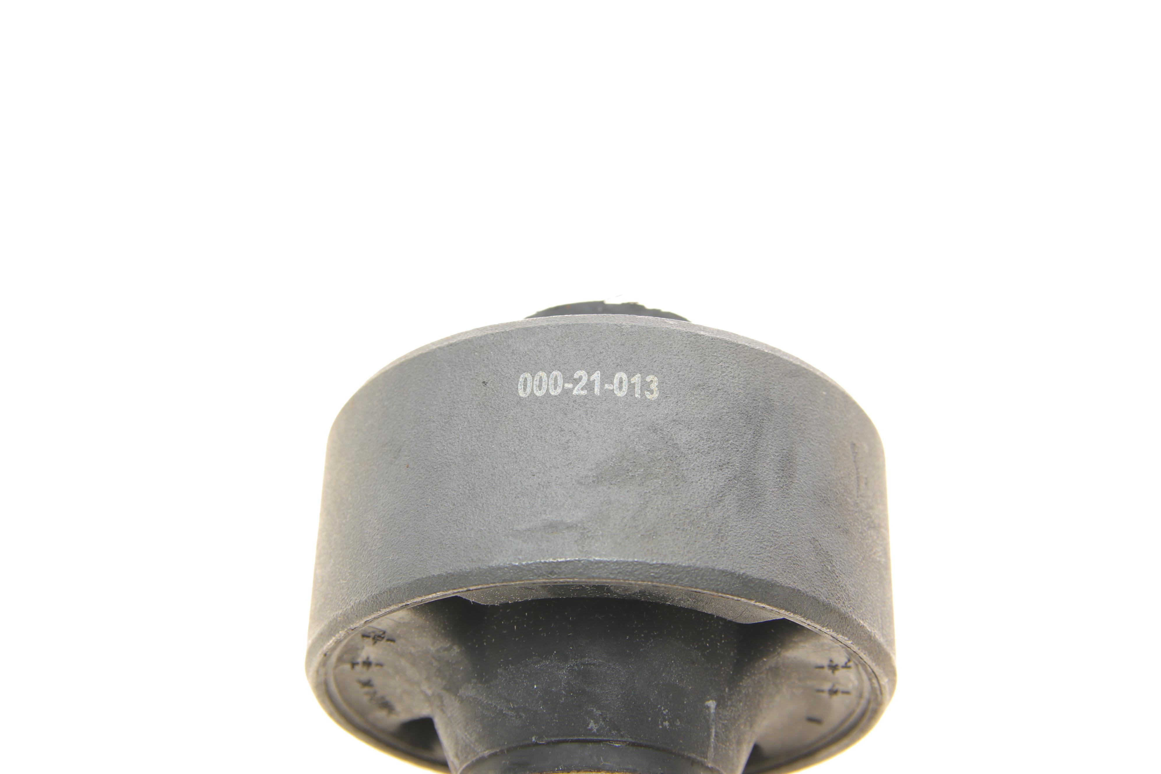 Сайлентблок важеля (переднього/знизу) Honda Jazz 13- (R)