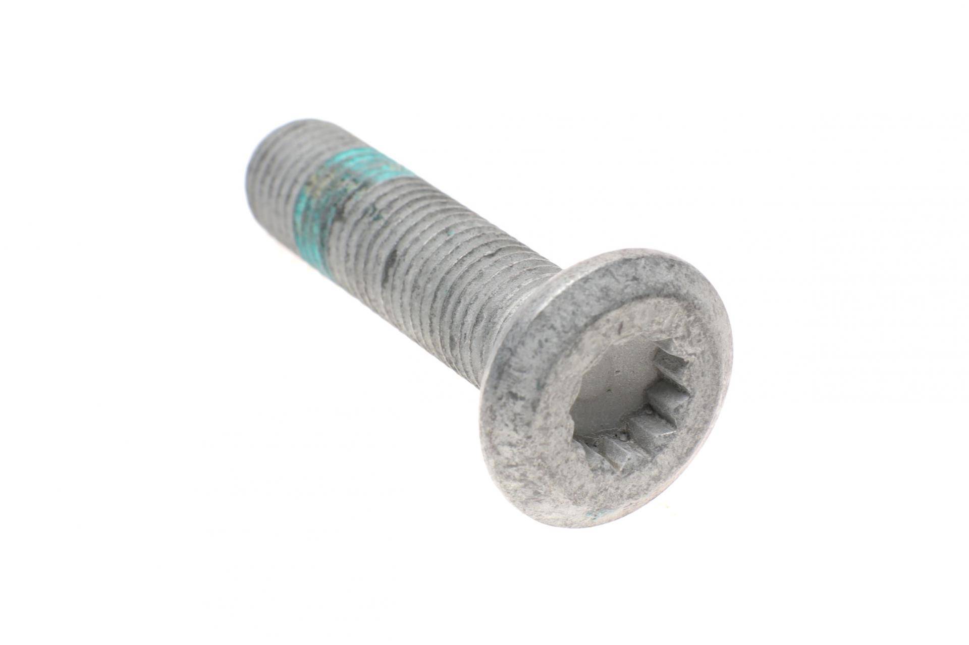 Маточина (передня) BMW 5(F10) 10-16/5(F11) Touring 2.0/3.0 D 3.0/4.4 i 13-17