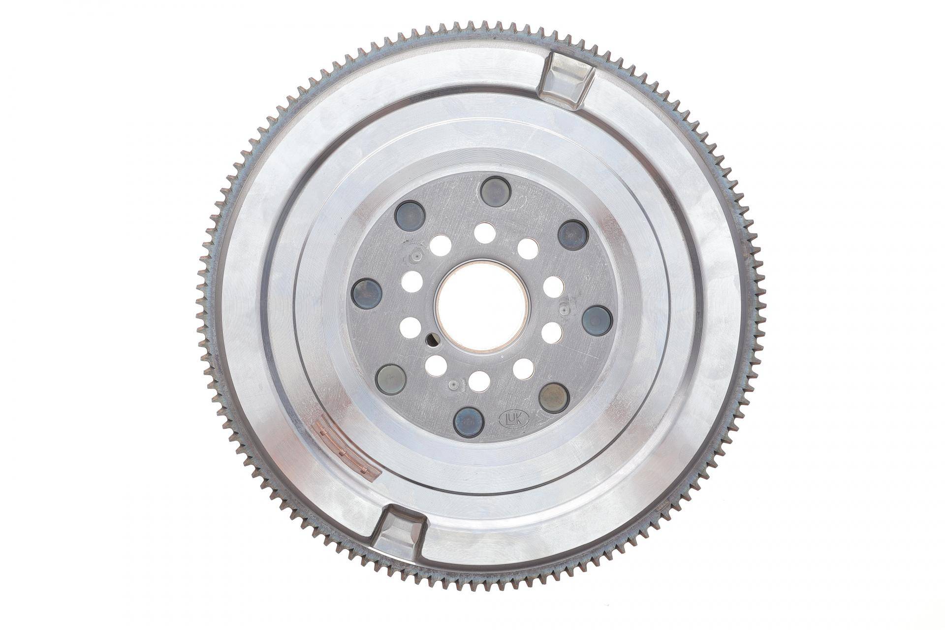 Демпфер зчеплення Volvo S60/S80/S90/V40/V60/V70/V90/XC60/XC70 2.0D 13-