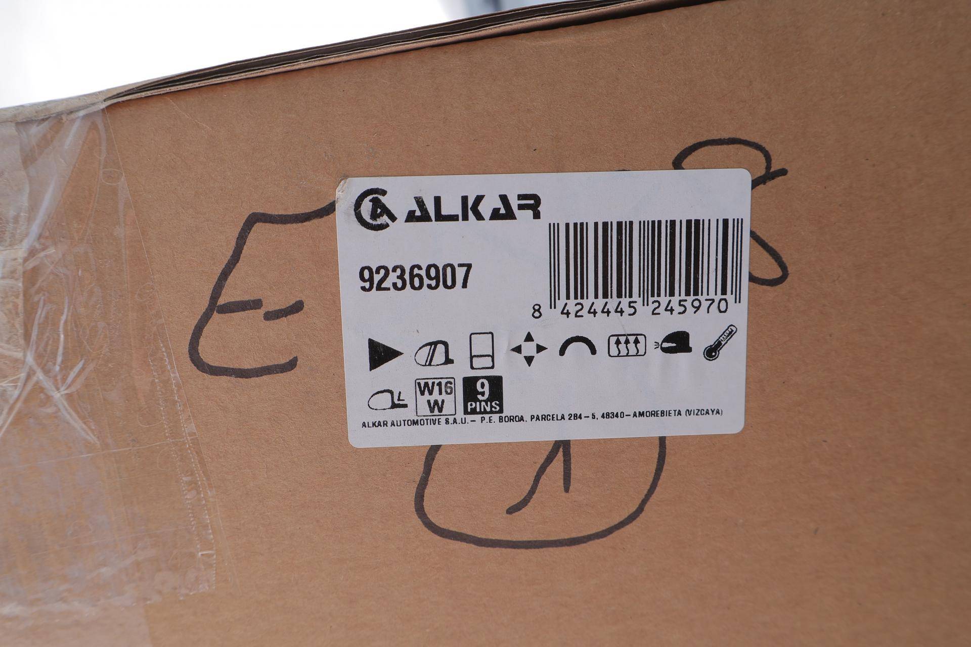 Дзеркало заднього виду Opel Movano/ Renault Master 10- (Довгий кронштейн) (R) (електро)