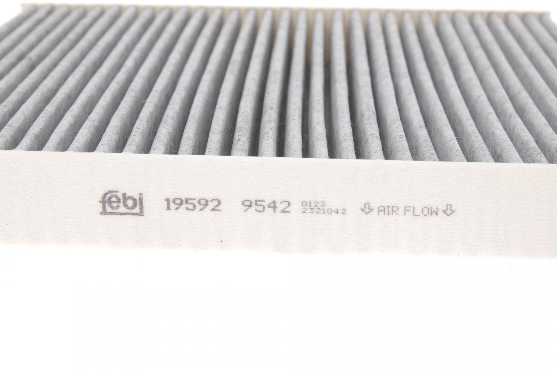 Фільтр салону Skoda Fabia/Roomster/VW Polo 99-10 (вугільний)