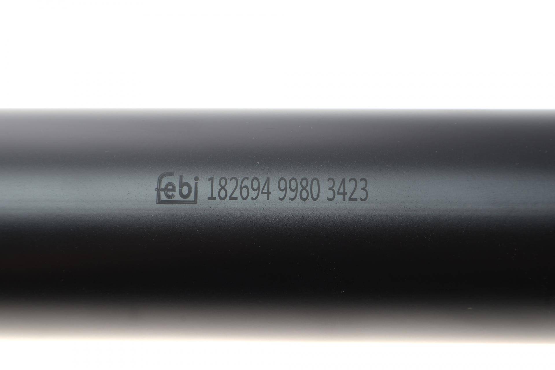 Карданний вал VW Touareg 2.5TDI/5.0TDI 03-10