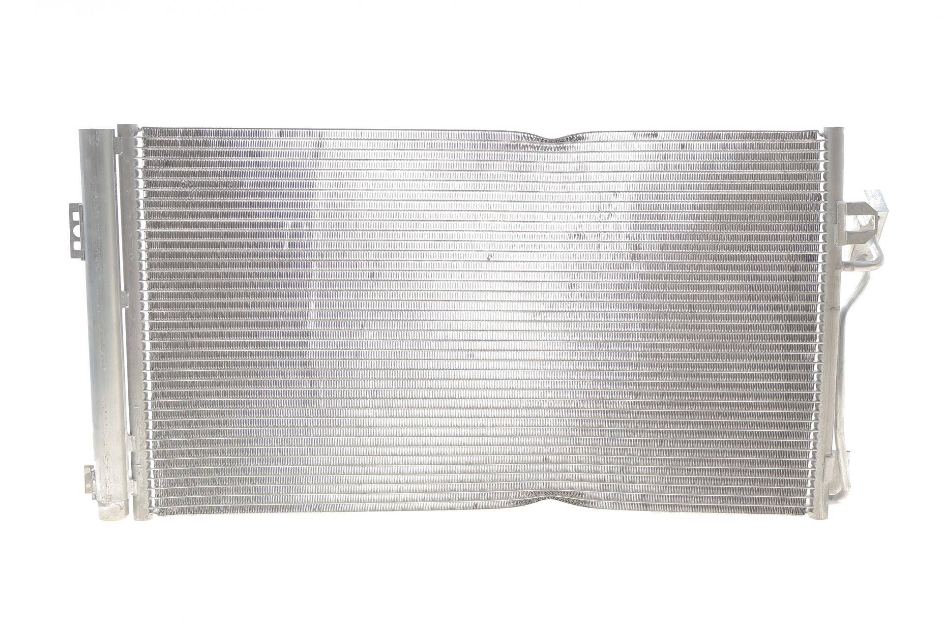 Радіатор кондиціонера MB Vito (W639) 2.2CDI 03-08 (сис-ма конд. з ручним управлінням)(пошкоджений)