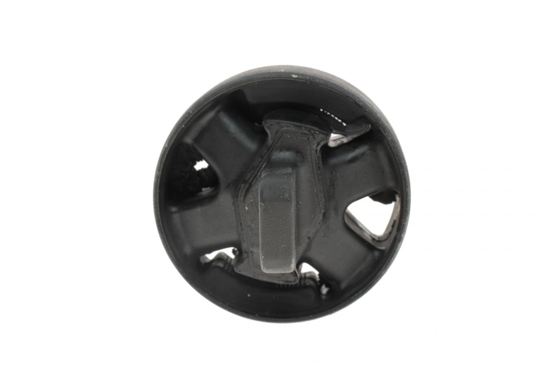 Сайлентблок важеля (заднього) Hyundai Nexo/Tucson/Kia Sportage IV 15- (L)