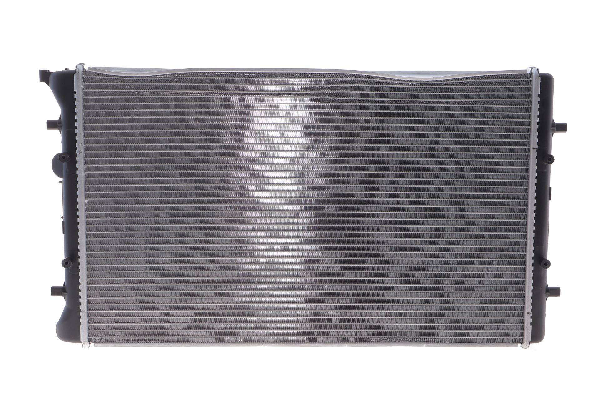 Радіатор охолодження Skoda Octavia/VW Golf IV 1.4-2.8/1.9TDI 98-10(незначна деформація)